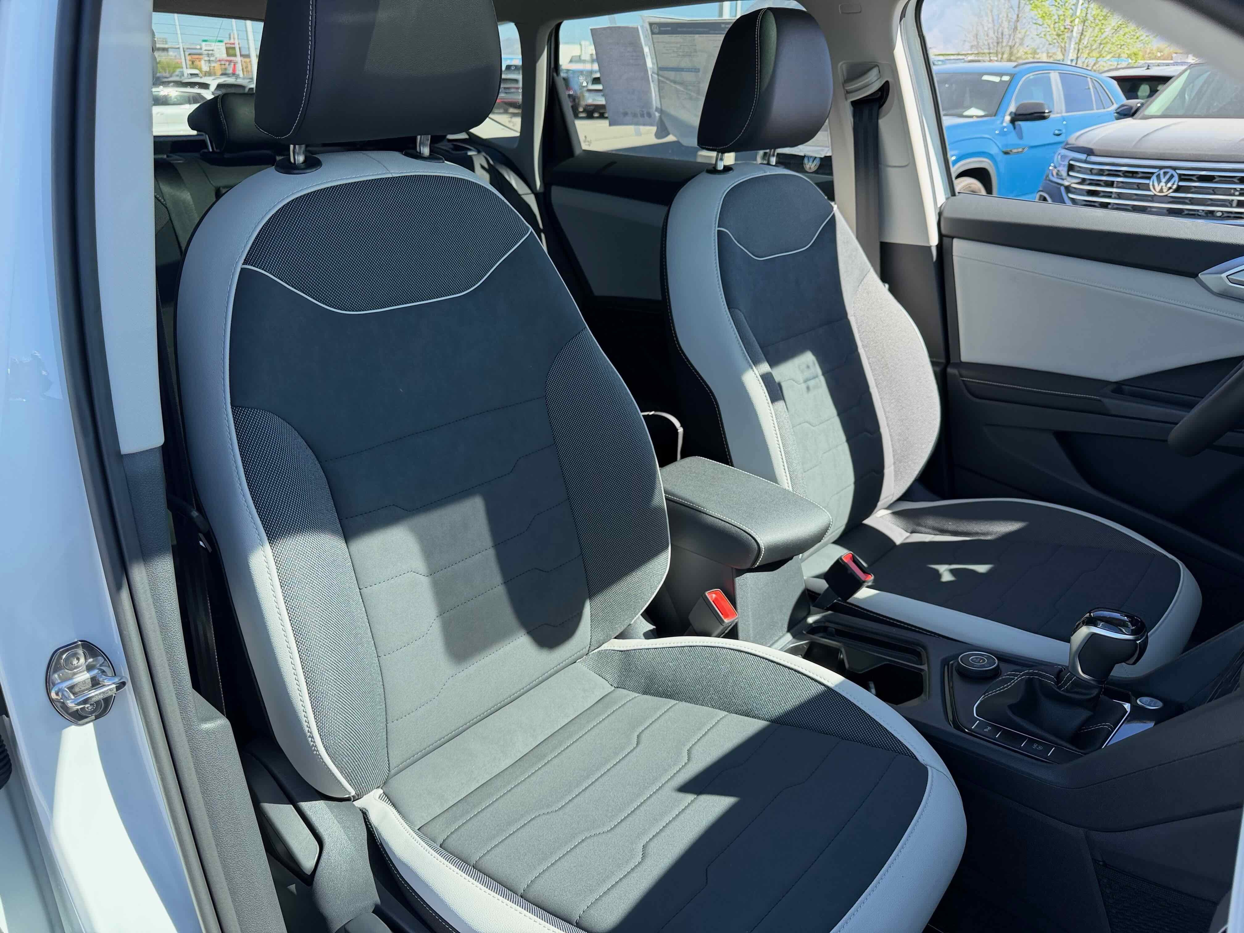2026 Volkswagen Taos SE