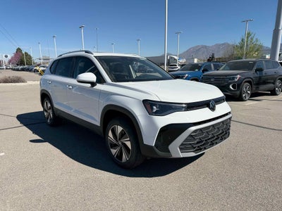 2026 Volkswagen Taos SE