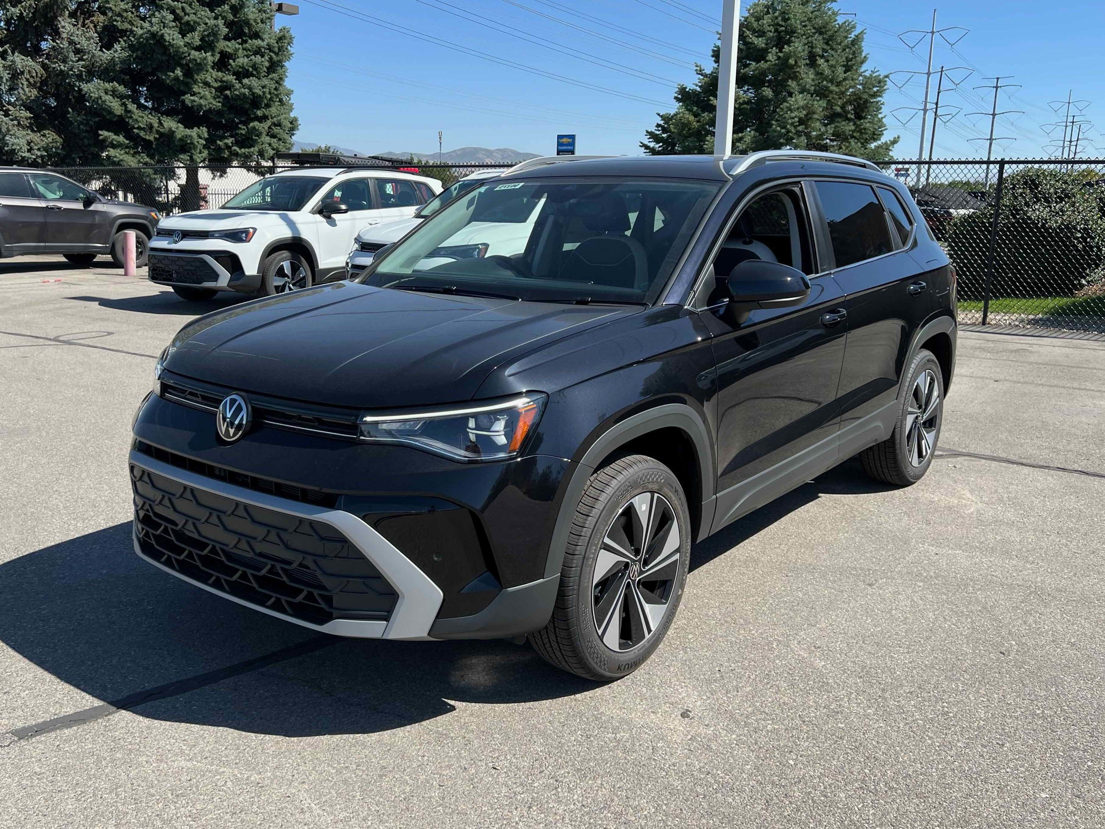 2025 Volkswagen Taos SE