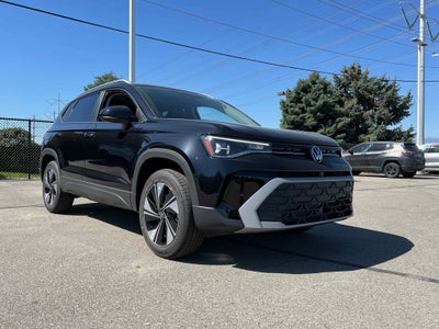 2025 Volkswagen Taos SE