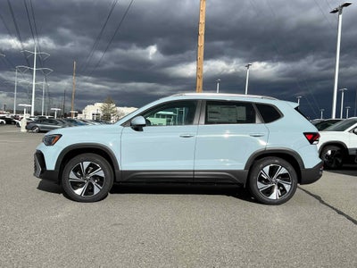 2026 Volkswagen Taos SE