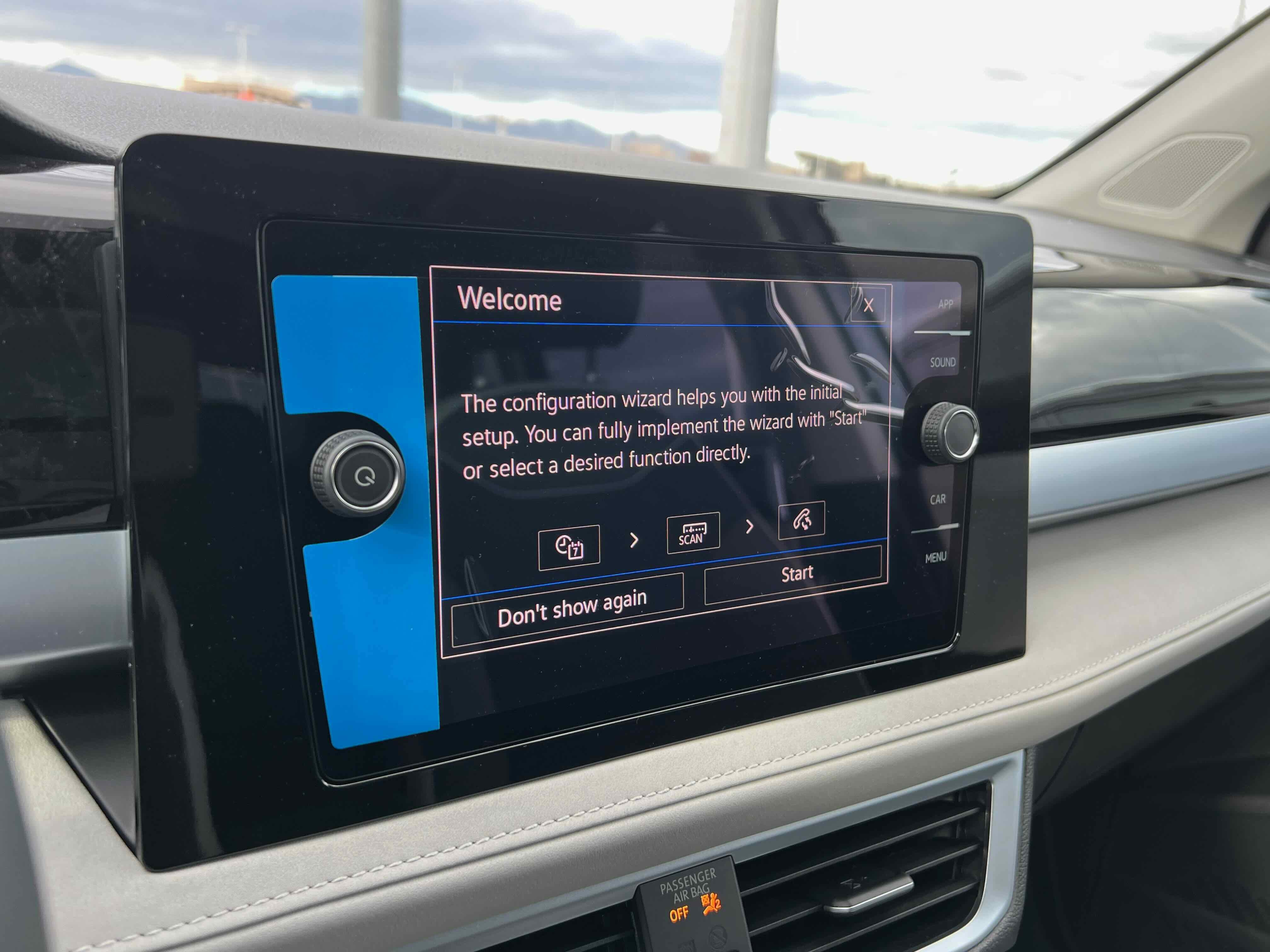 2026 Volkswagen Taos SE