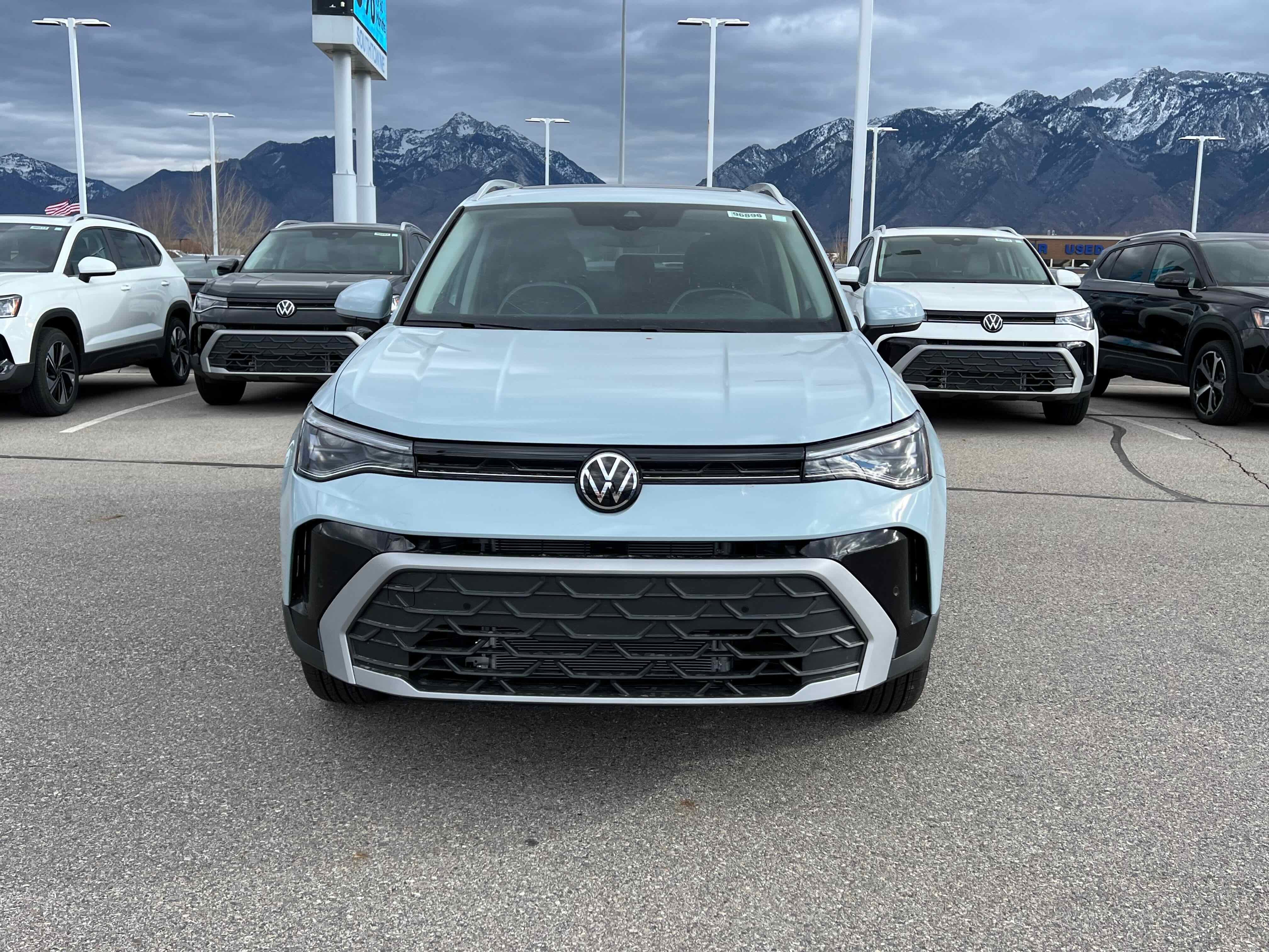 2026 Volkswagen Taos SE