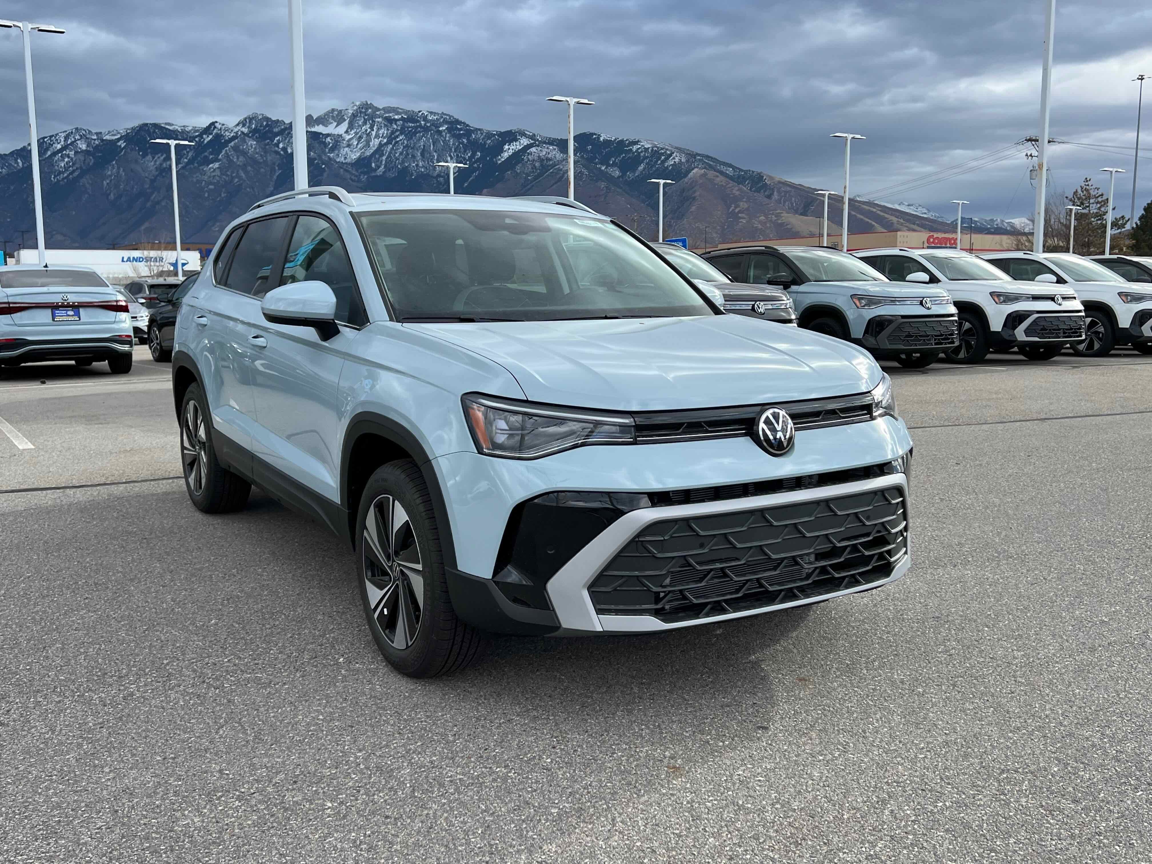 2026 Volkswagen Taos SE