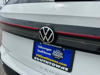 2025 Volkswagen Taos SE