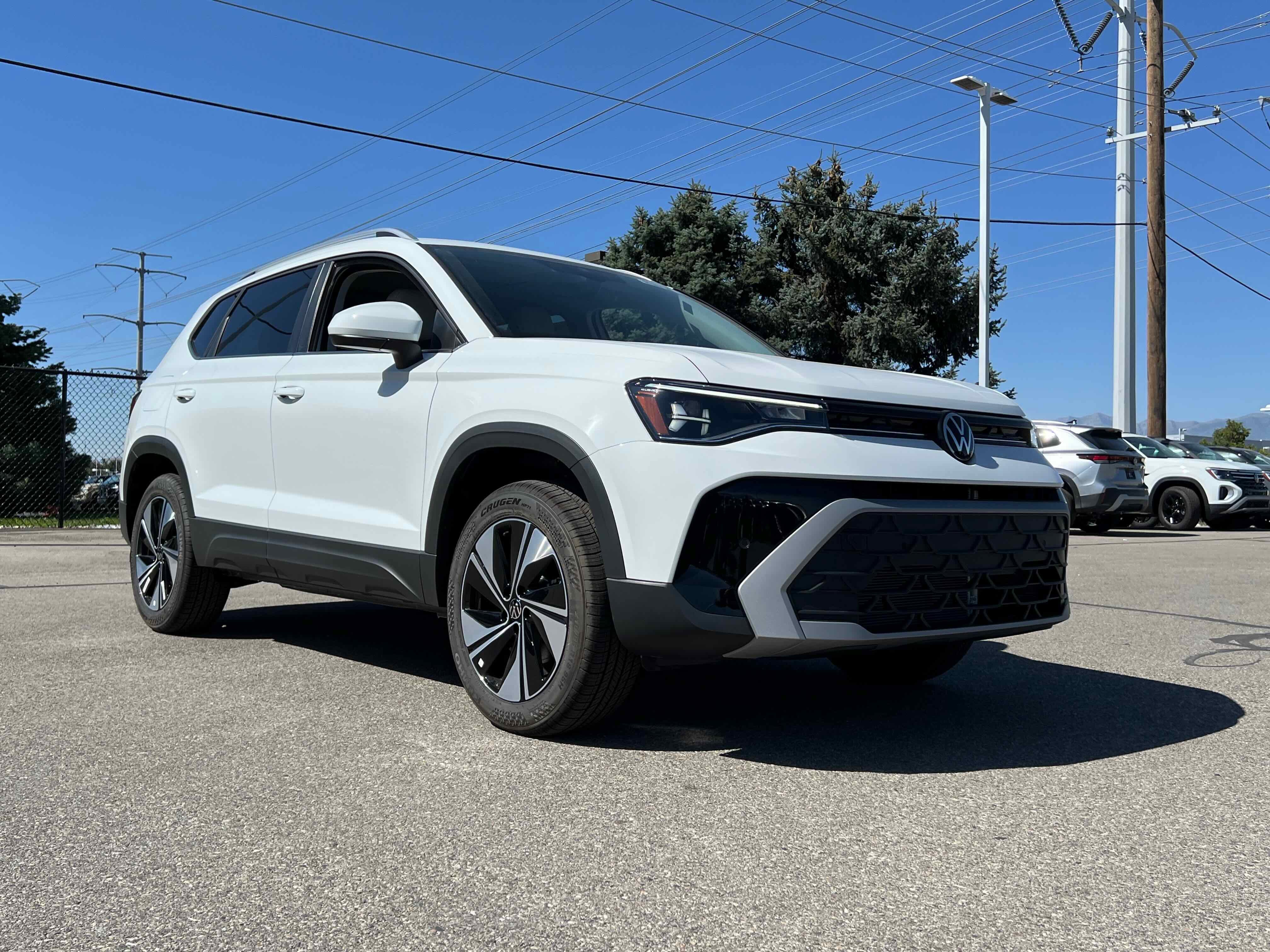 2025 Volkswagen Taos SE