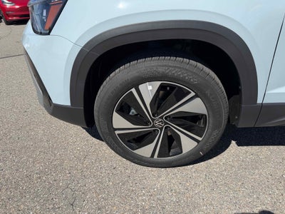 2026 Volkswagen Taos SE