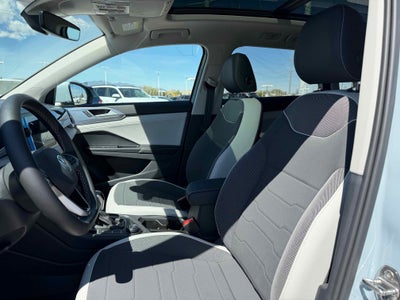 2026 Volkswagen Taos SE