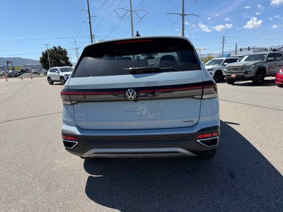 2026 Volkswagen Taos SE
