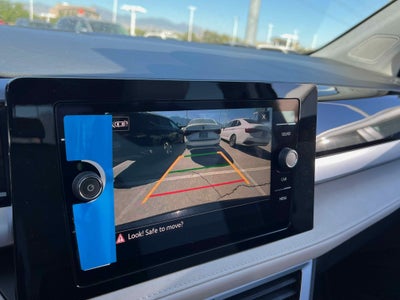 2025 Volkswagen Taos SE