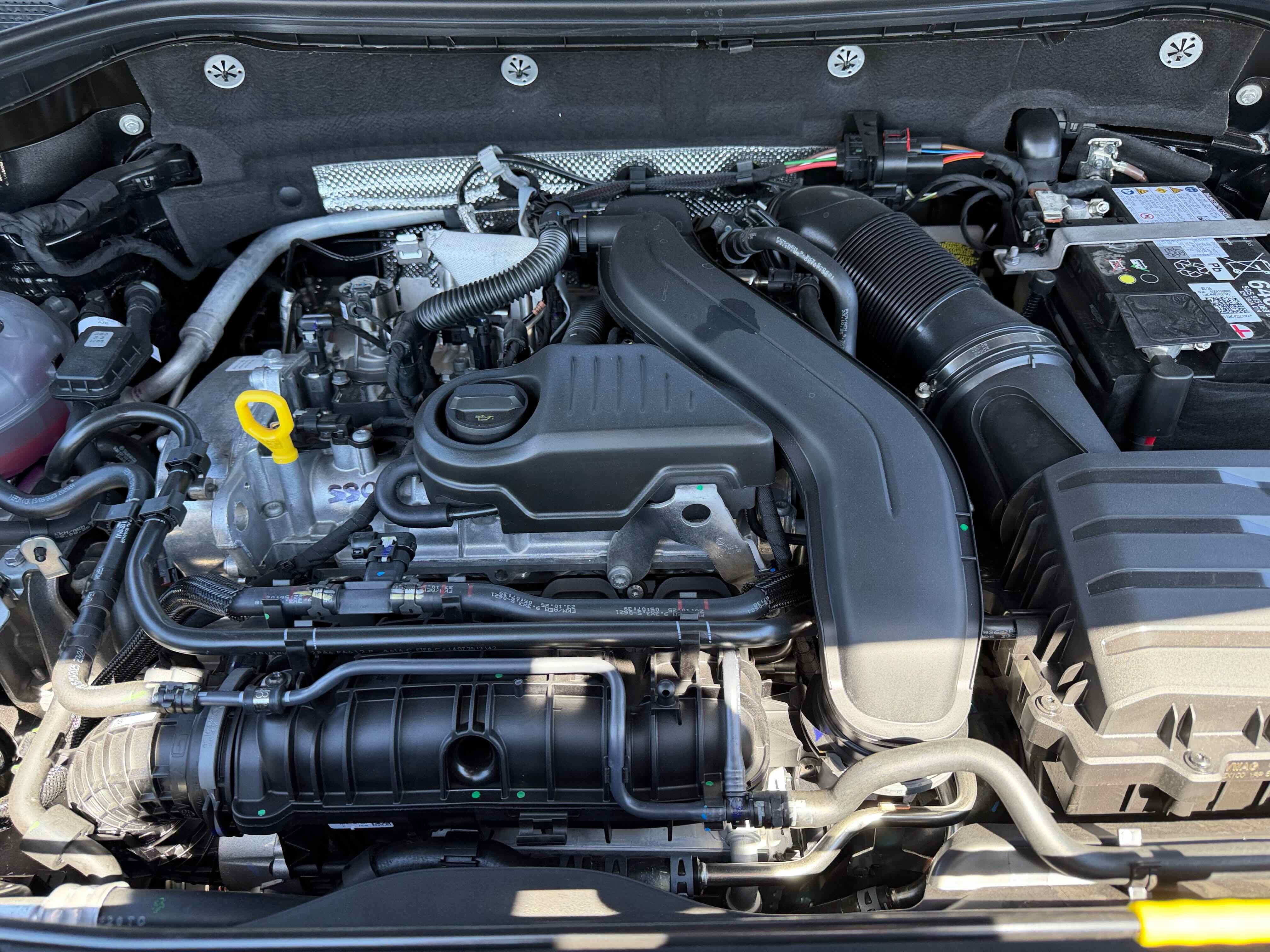 2026 Volkswagen Taos SE