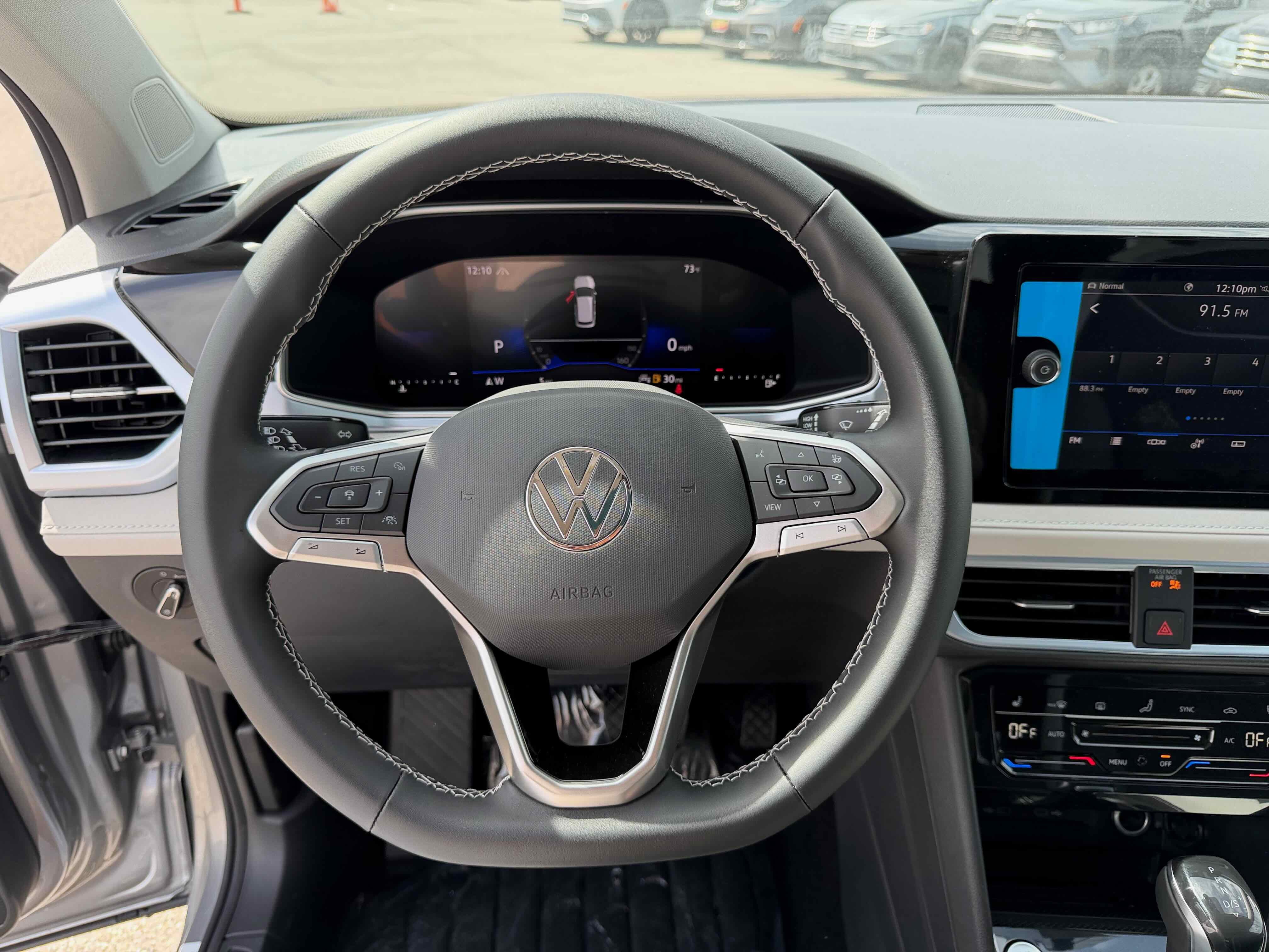 2026 Volkswagen Taos SE