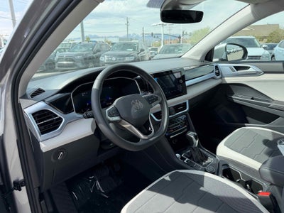 2026 Volkswagen Taos SE