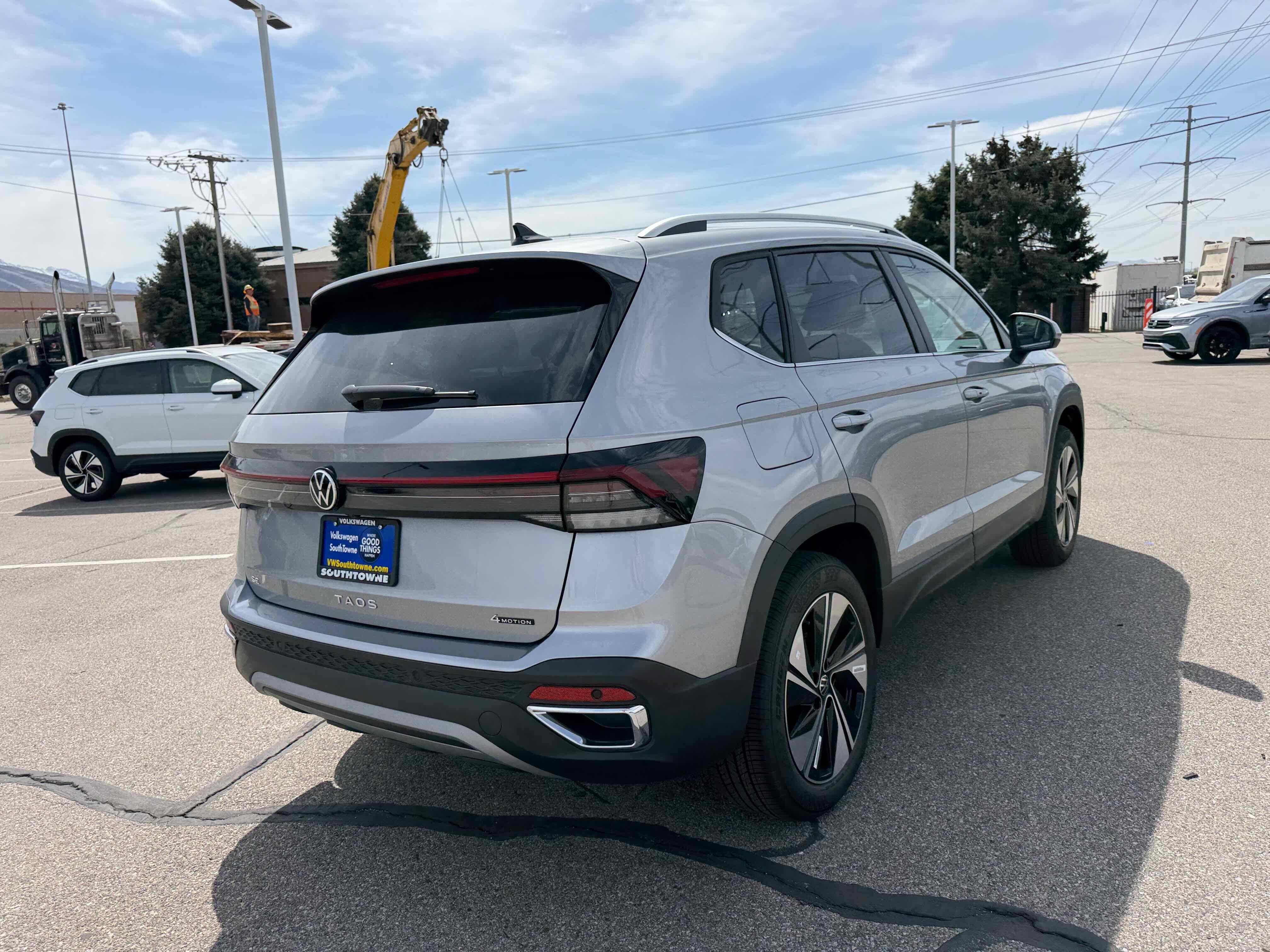 2026 Volkswagen Taos SE