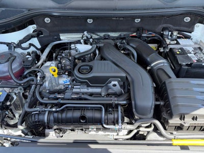 2026 Volkswagen Taos SE