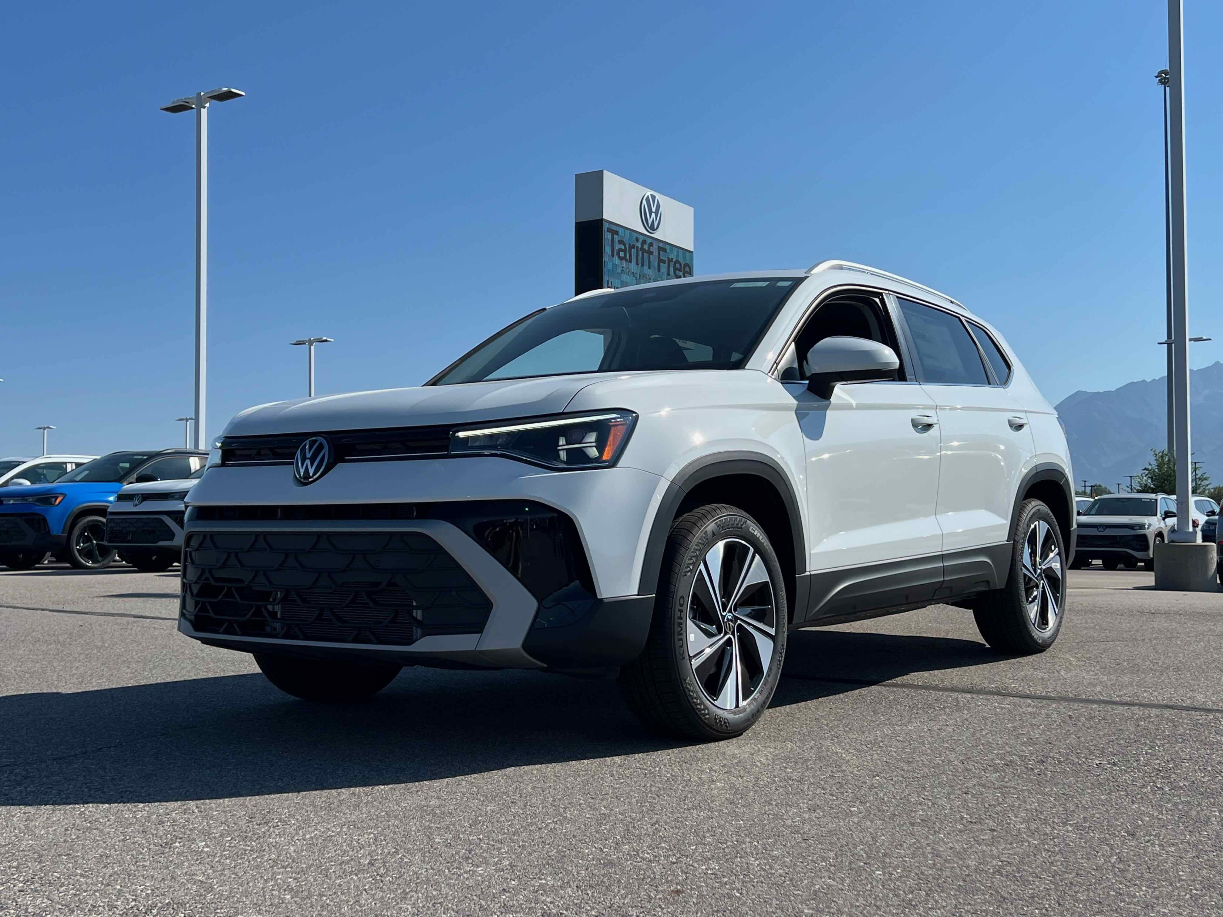 2025 Volkswagen Taos SE