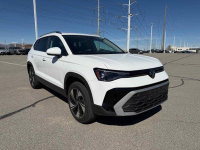 2026 Volkswagen Taos SE