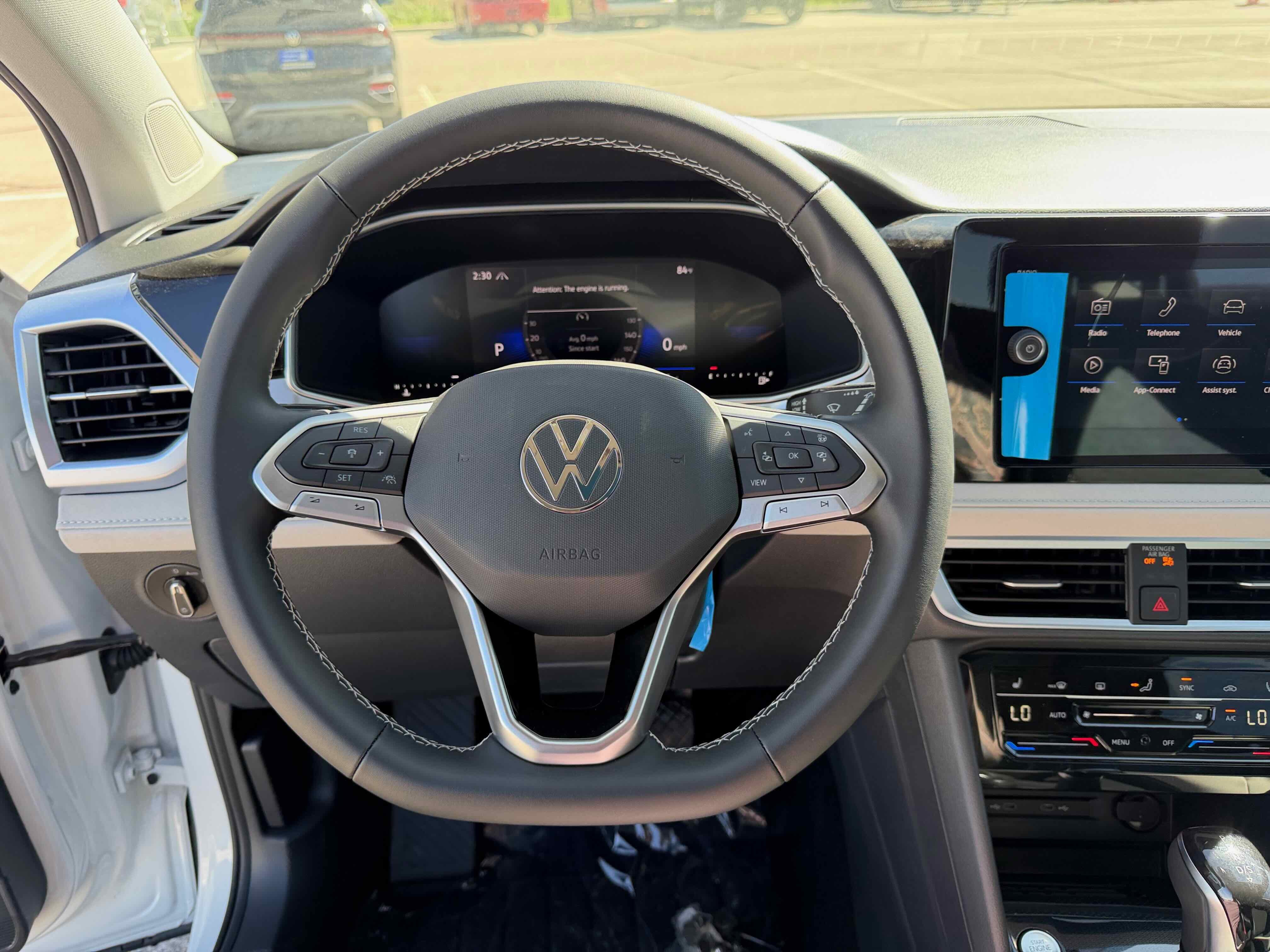 2026 Volkswagen Taos SE