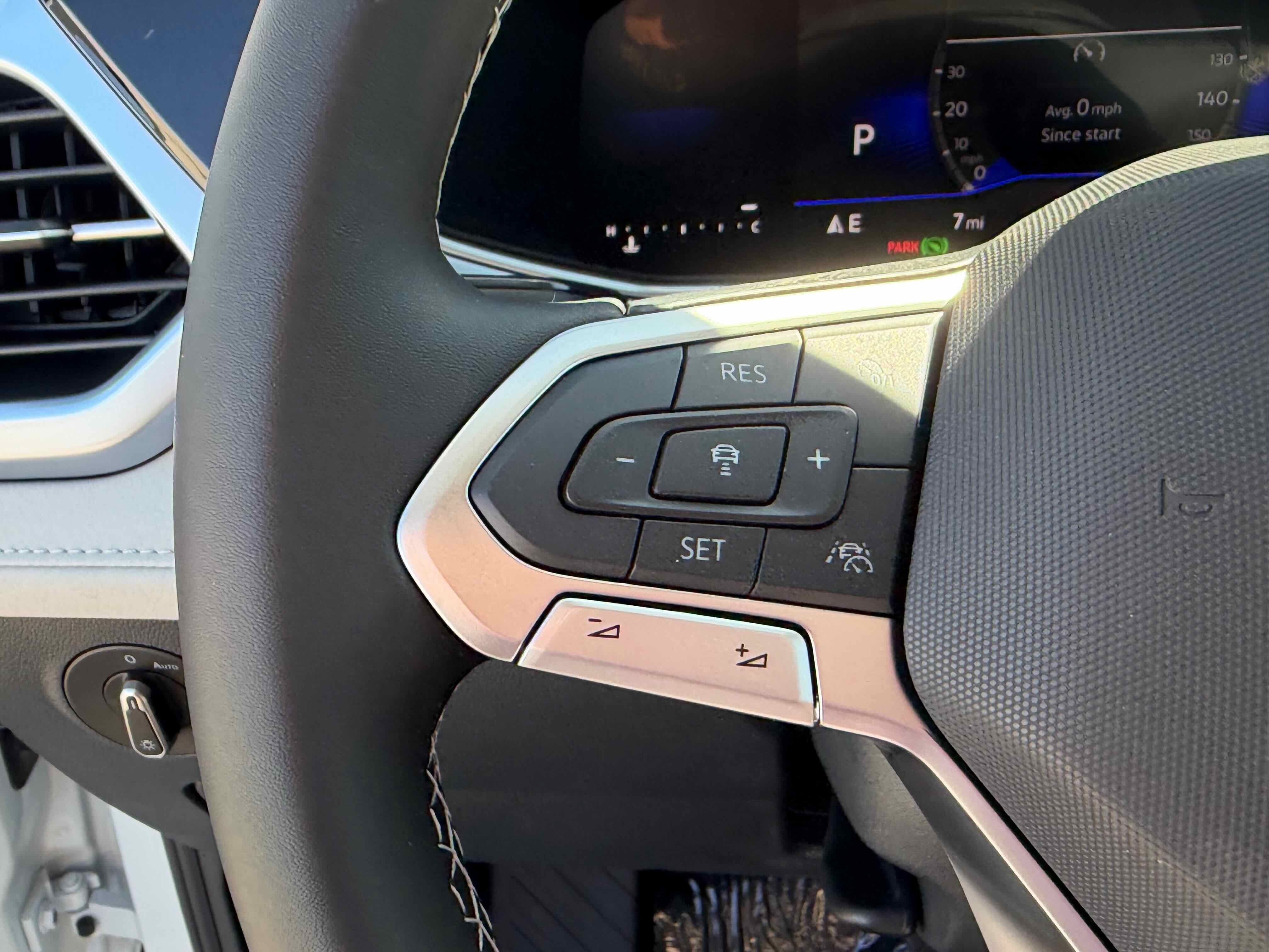 2026 Volkswagen Taos SE