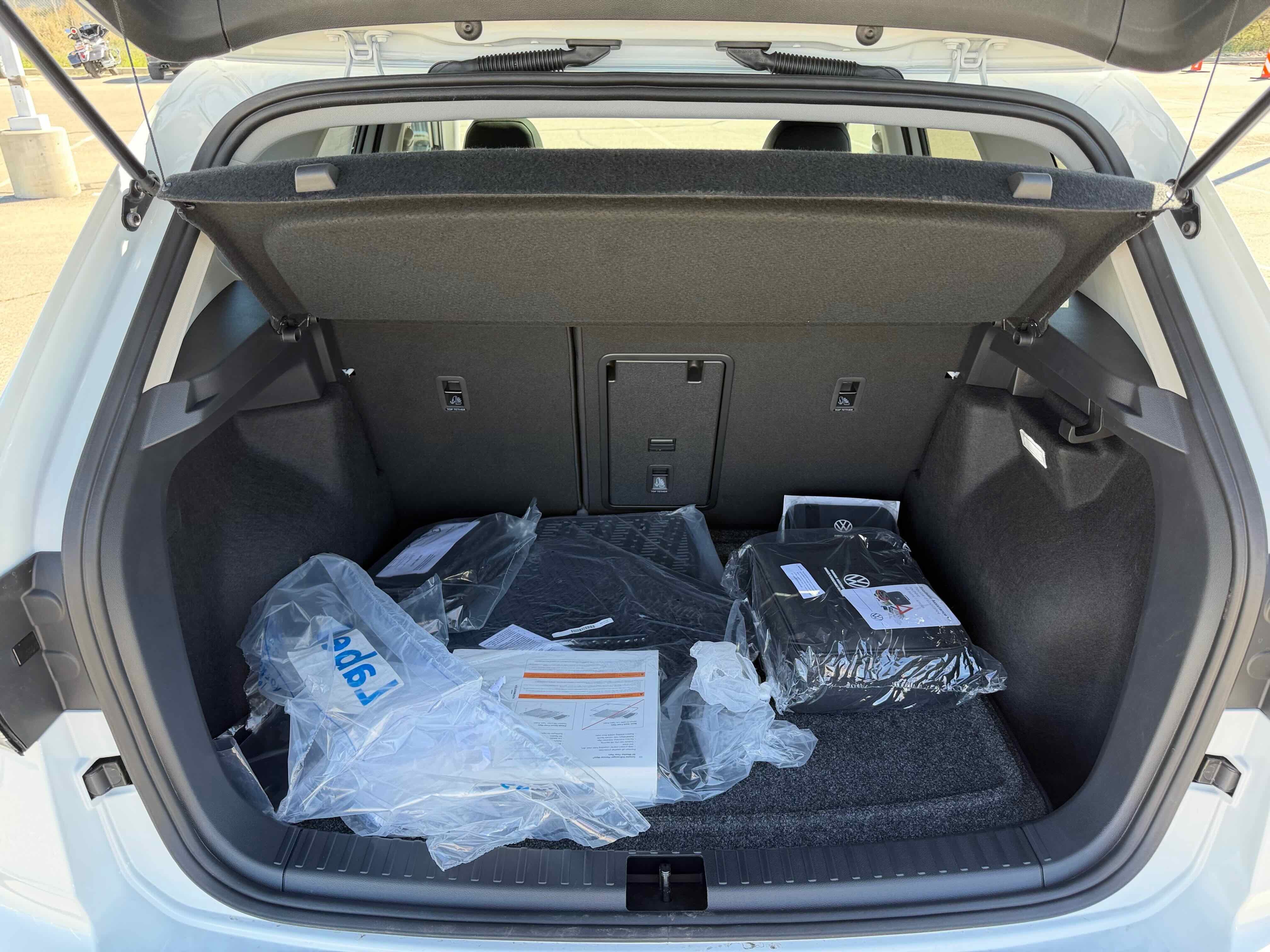 2026 Volkswagen Taos SE