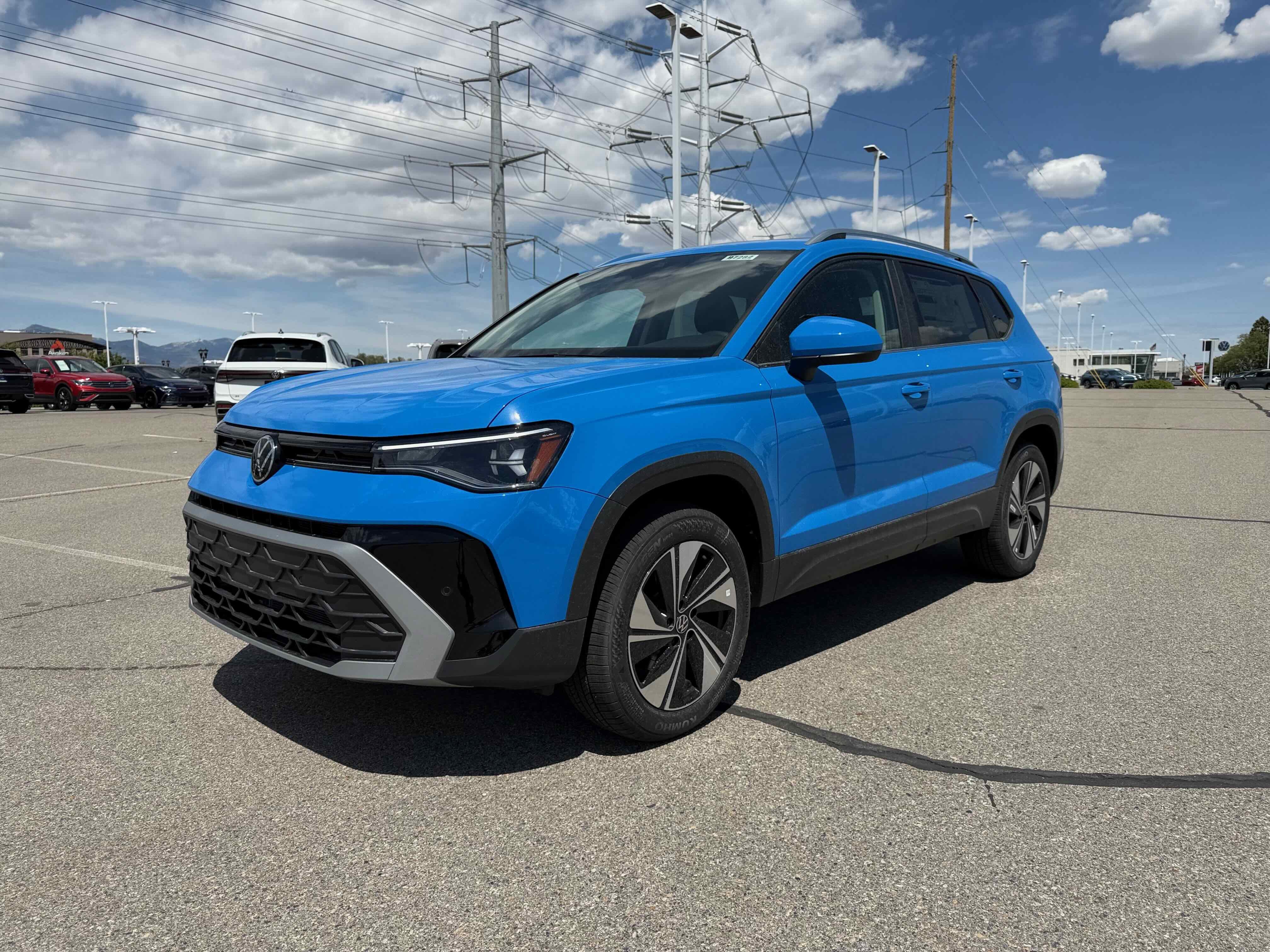 2026 Volkswagen Taos SE