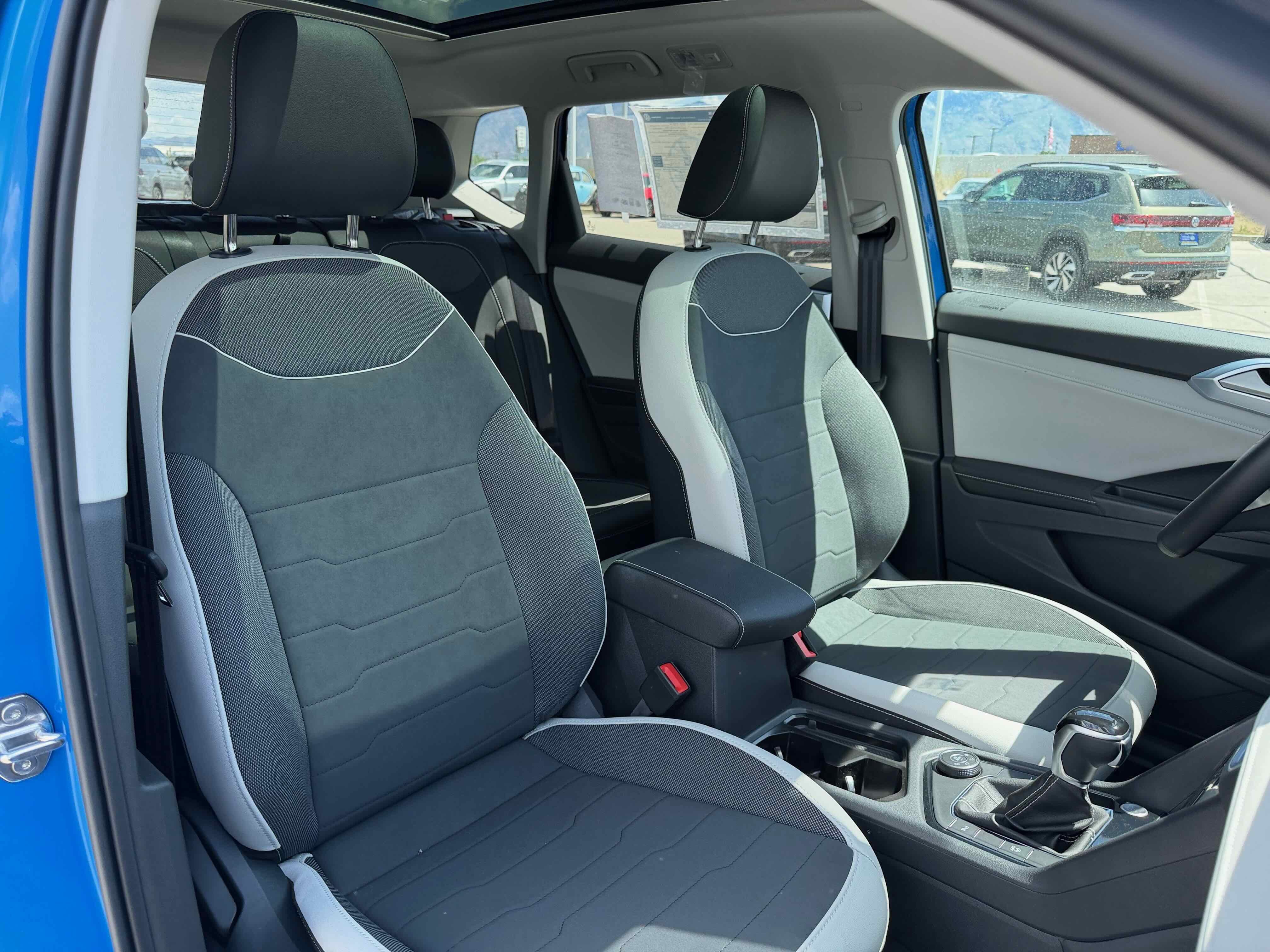 2026 Volkswagen Taos SE