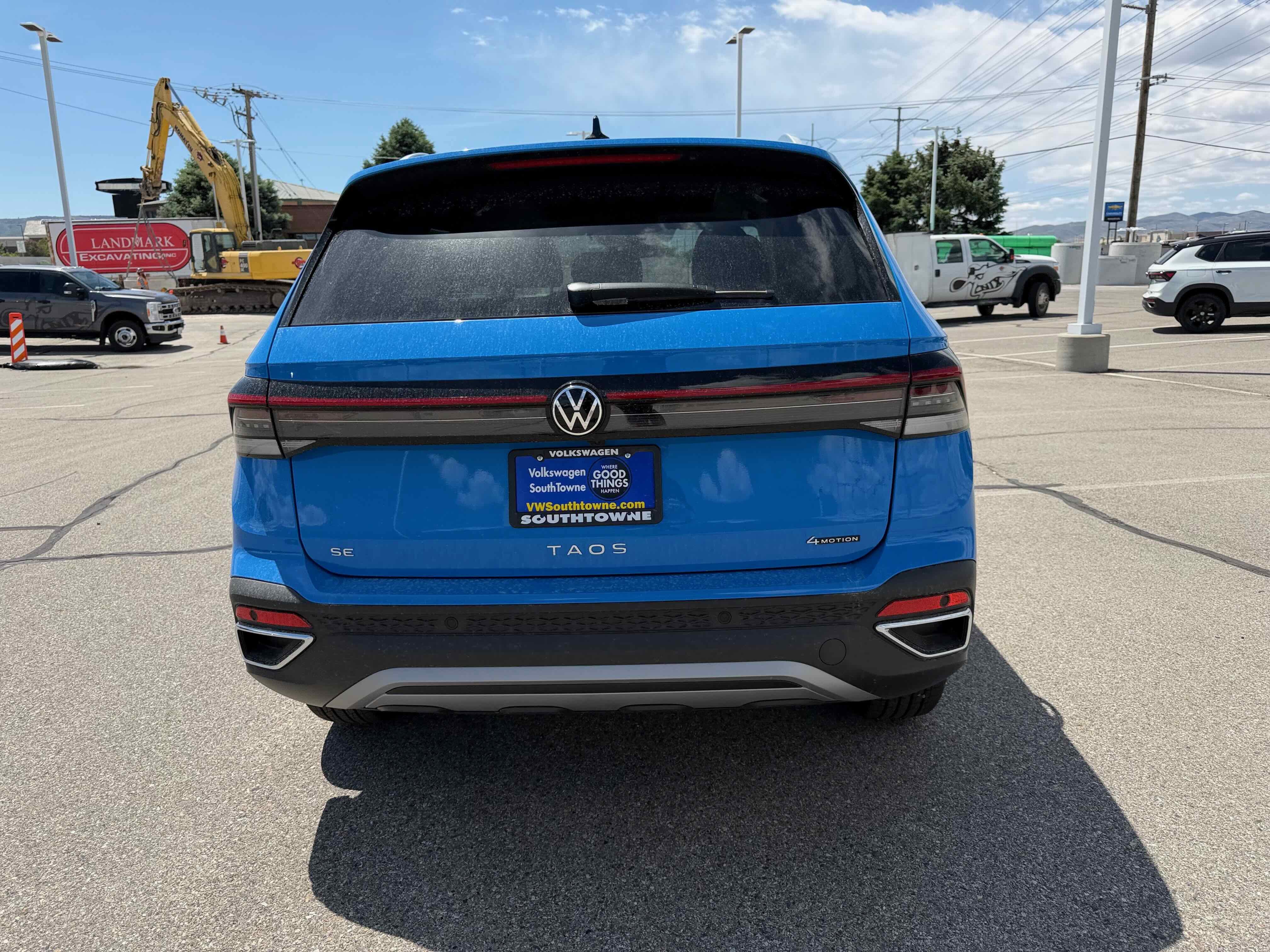 2026 Volkswagen Taos SE