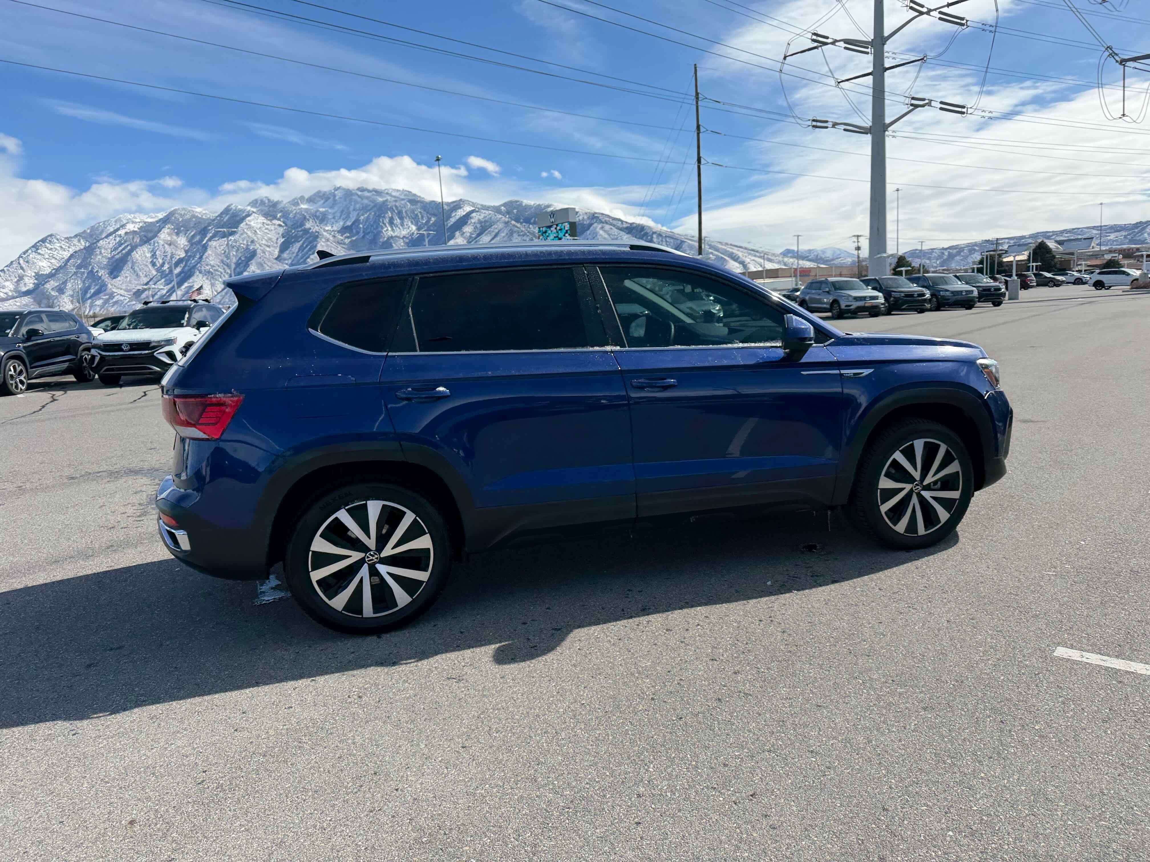 2022 Volkswagen Taos SE