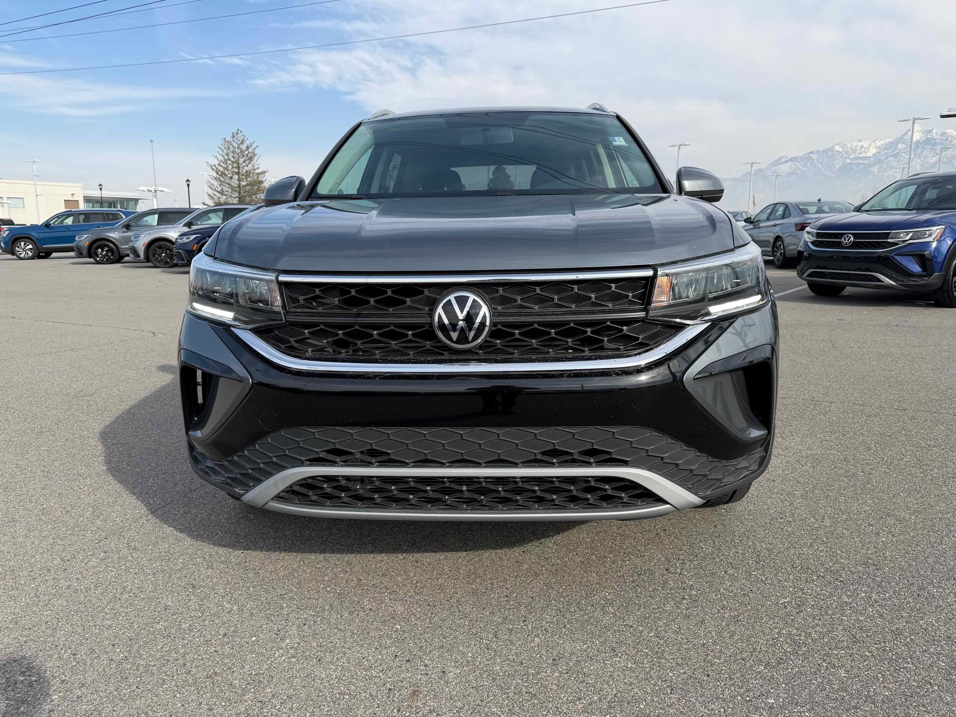 2022 Volkswagen Taos SE