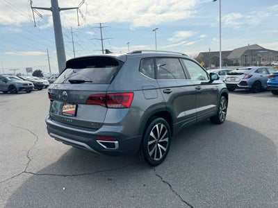 2022 Volkswagen Taos SE