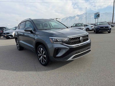 2022 Volkswagen Taos SE