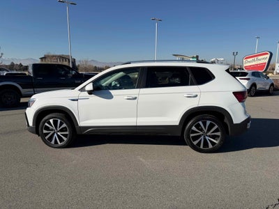 2022 Volkswagen Taos SE