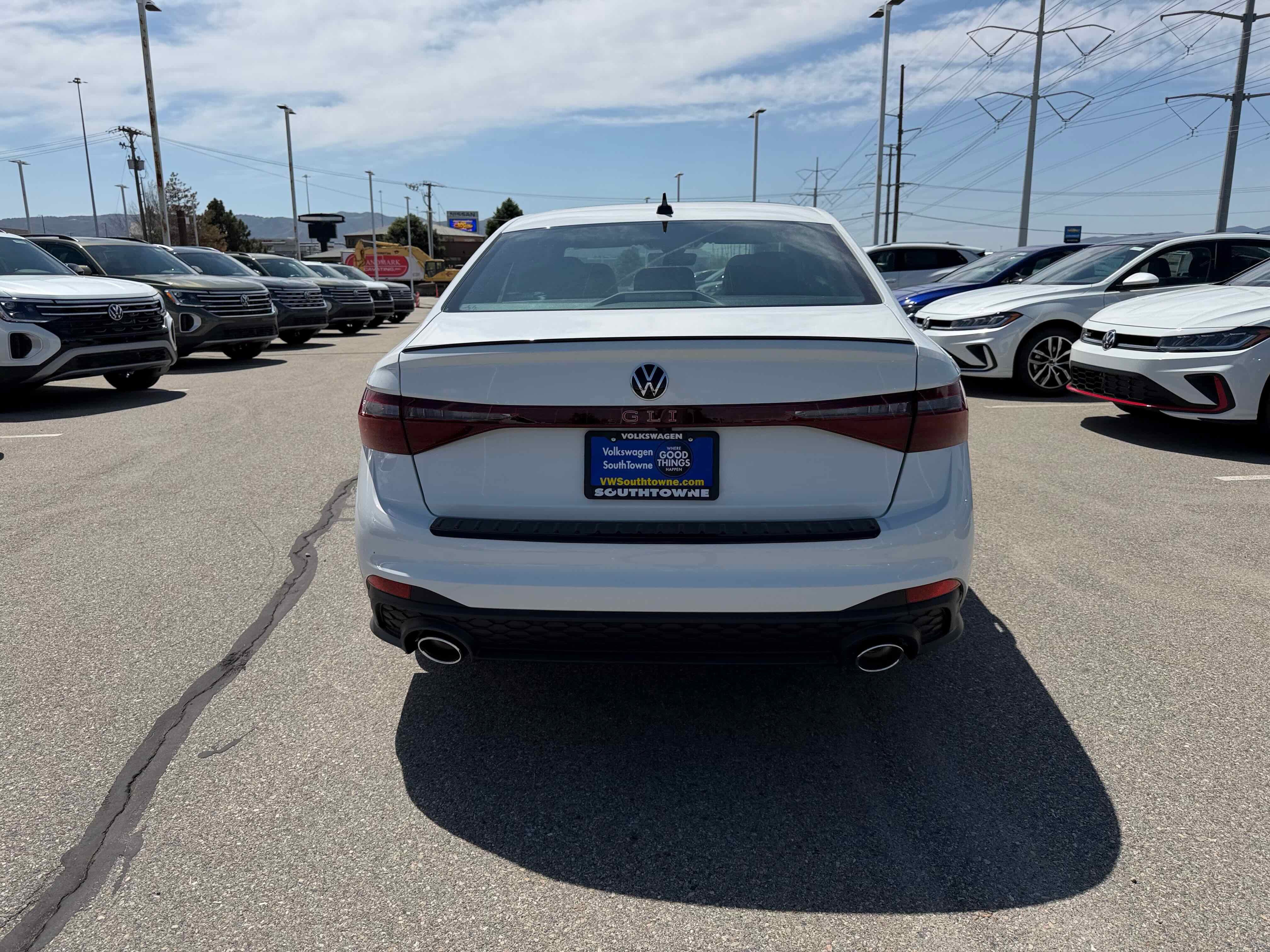 2026 Volkswagen Jetta GLI Autobahn