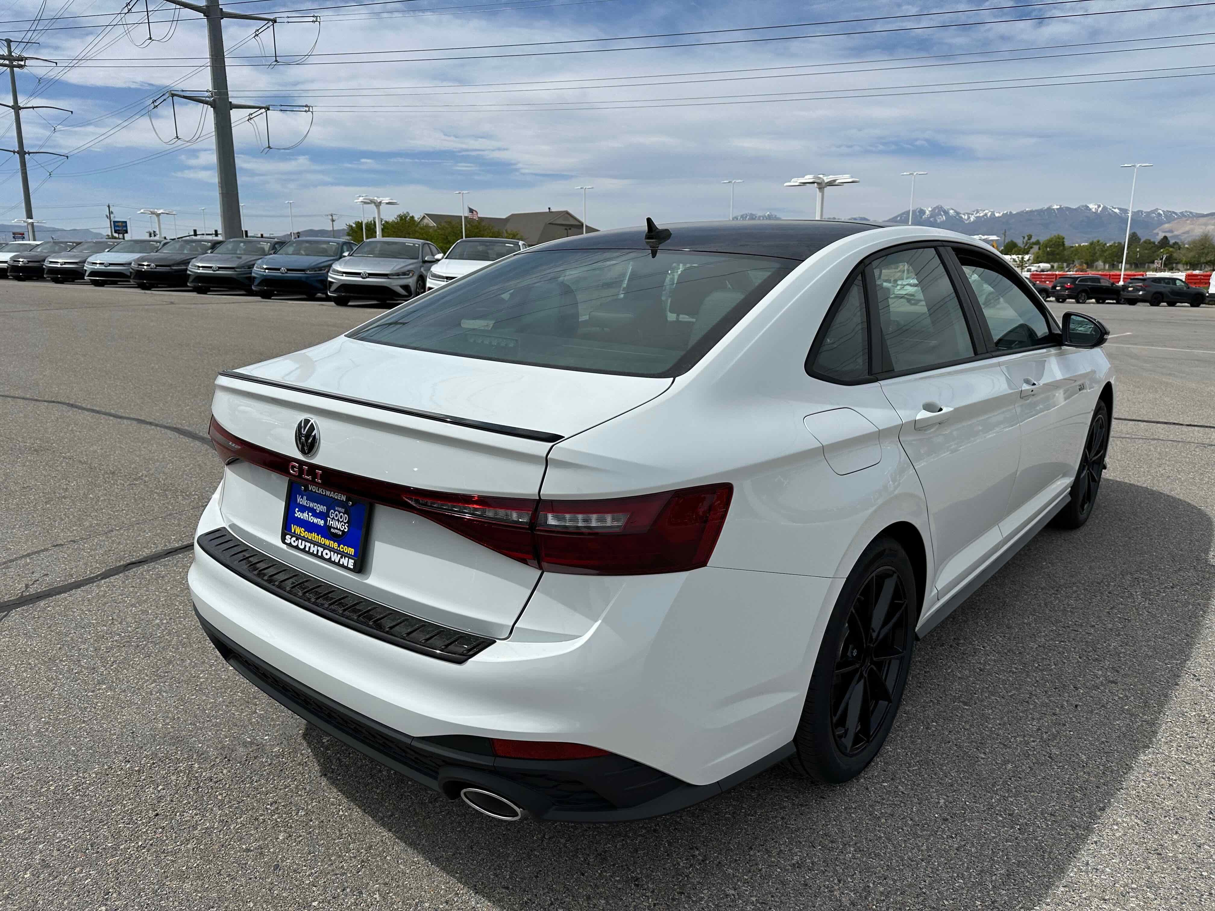2026 Volkswagen Jetta GLI Autobahn