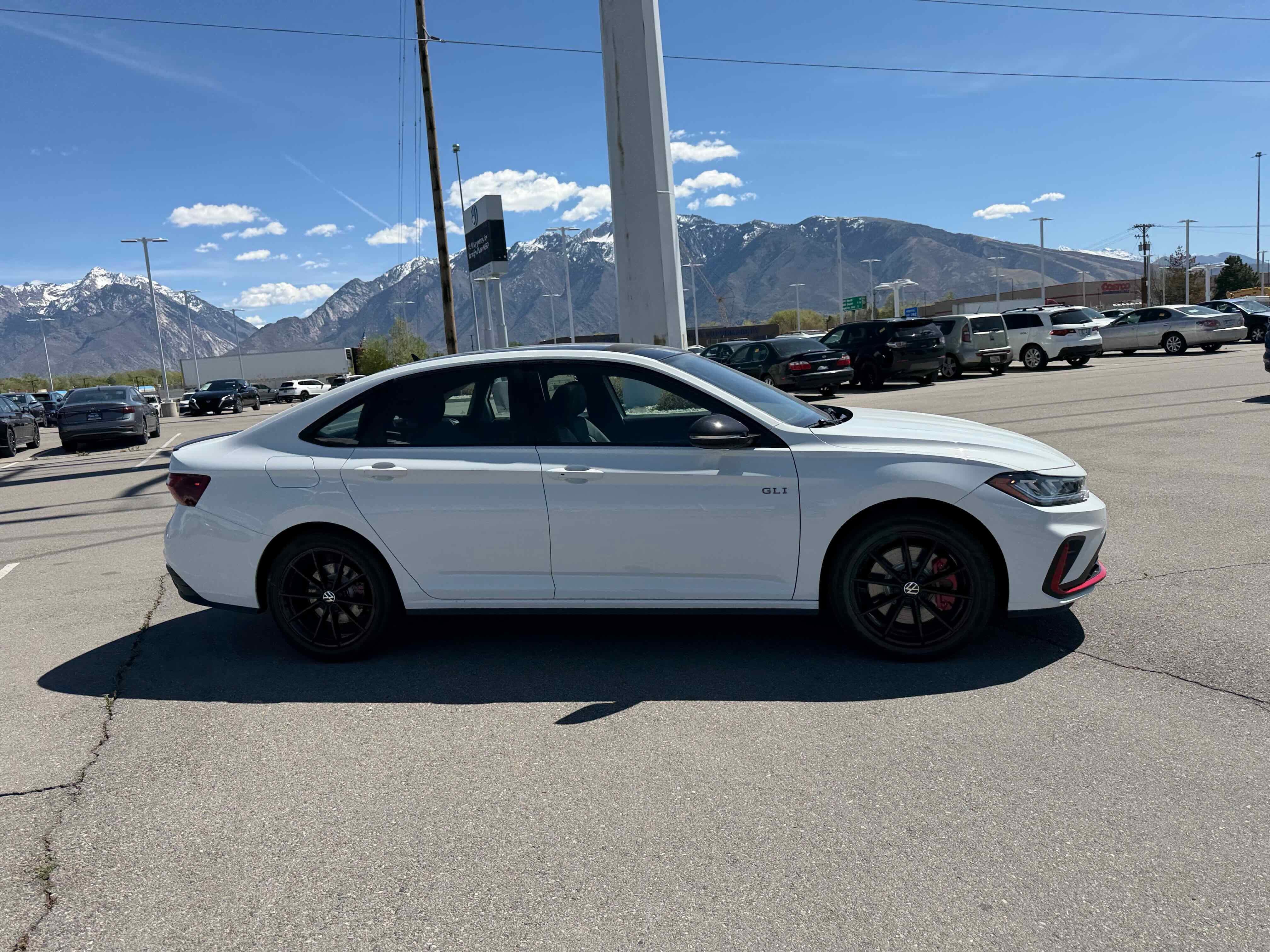 2026 Volkswagen Jetta GLI Autobahn