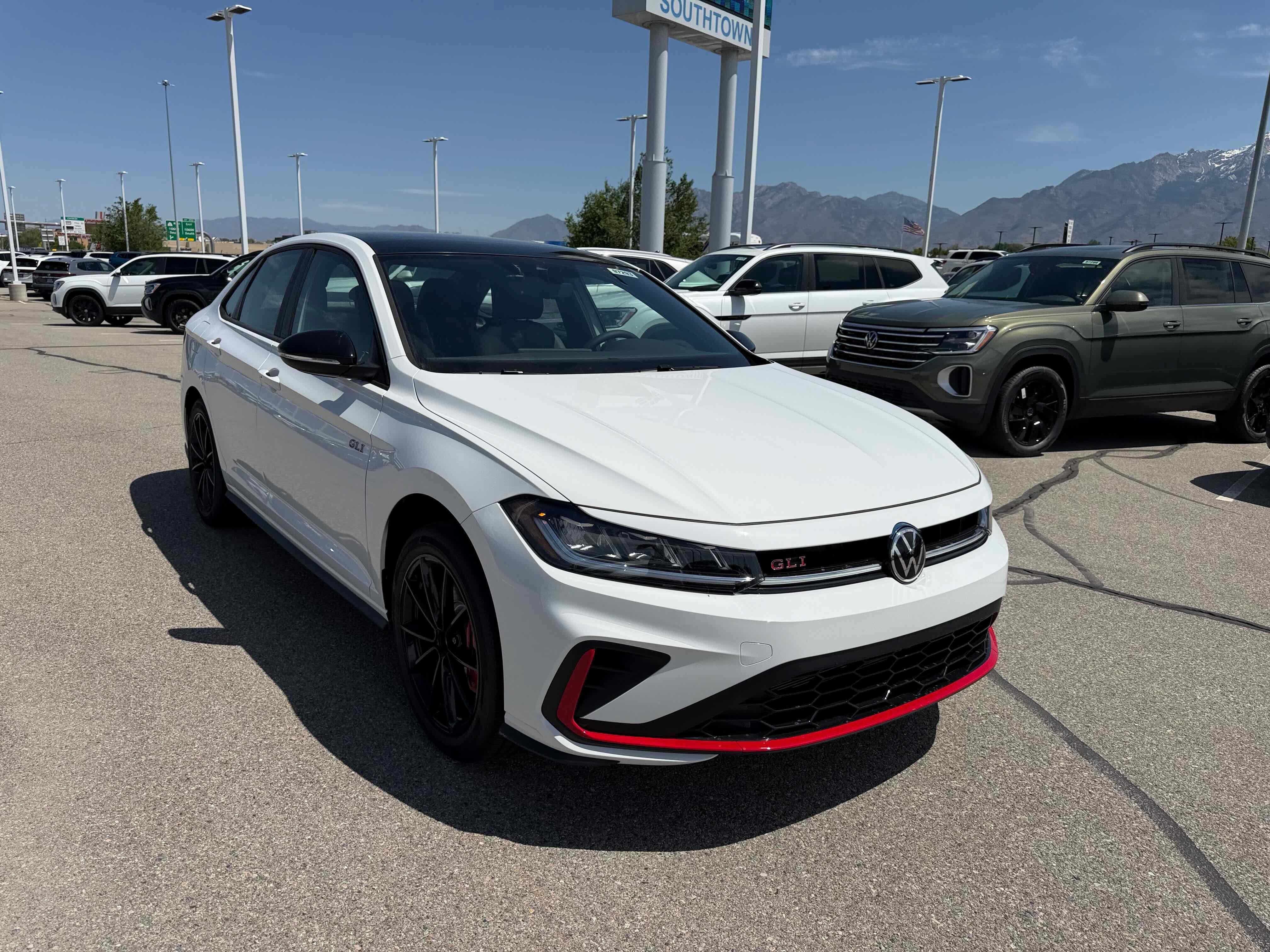 2026 Volkswagen Jetta GLI Autobahn