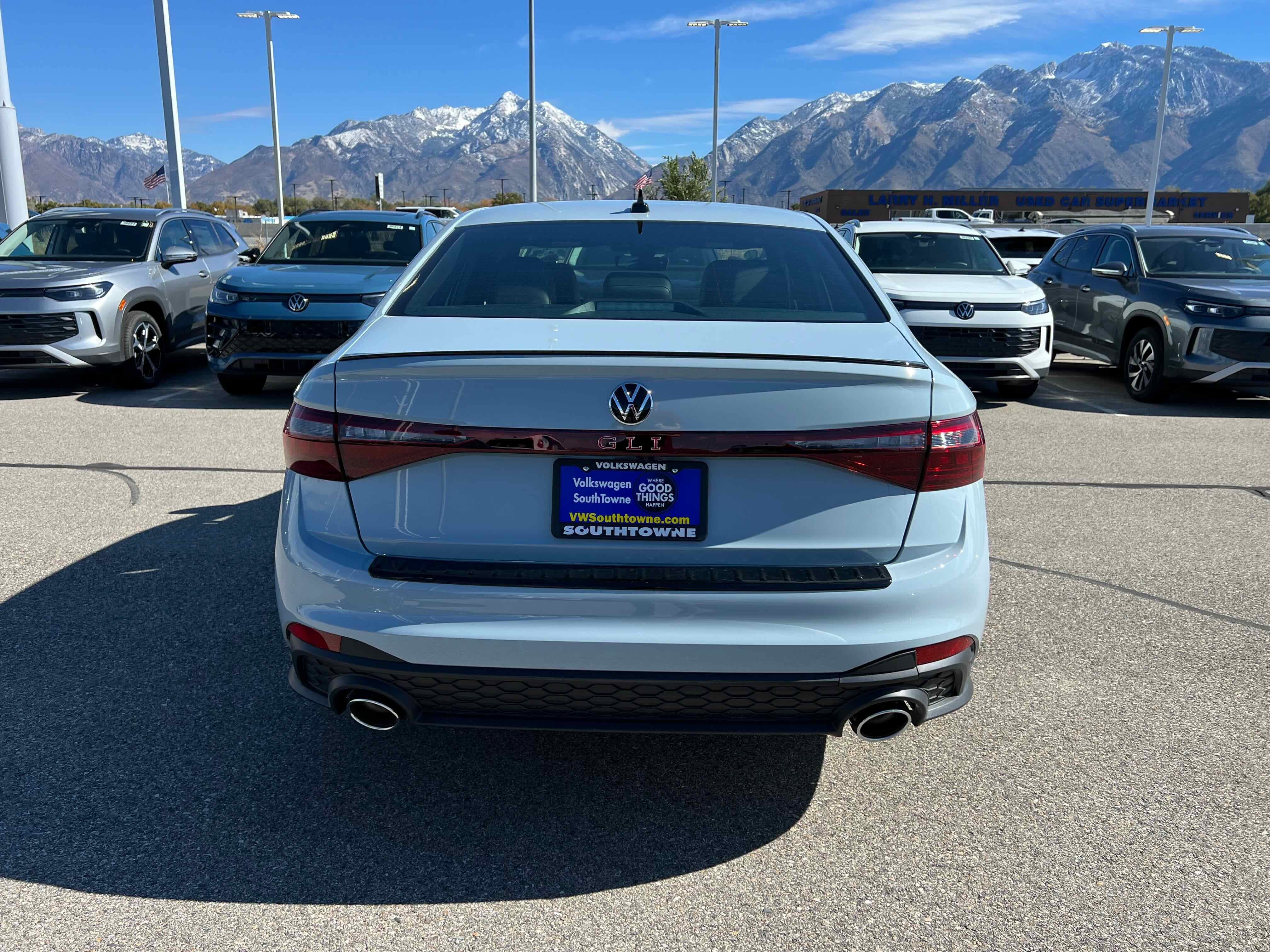 2026 Volkswagen Jetta GLI Autobahn