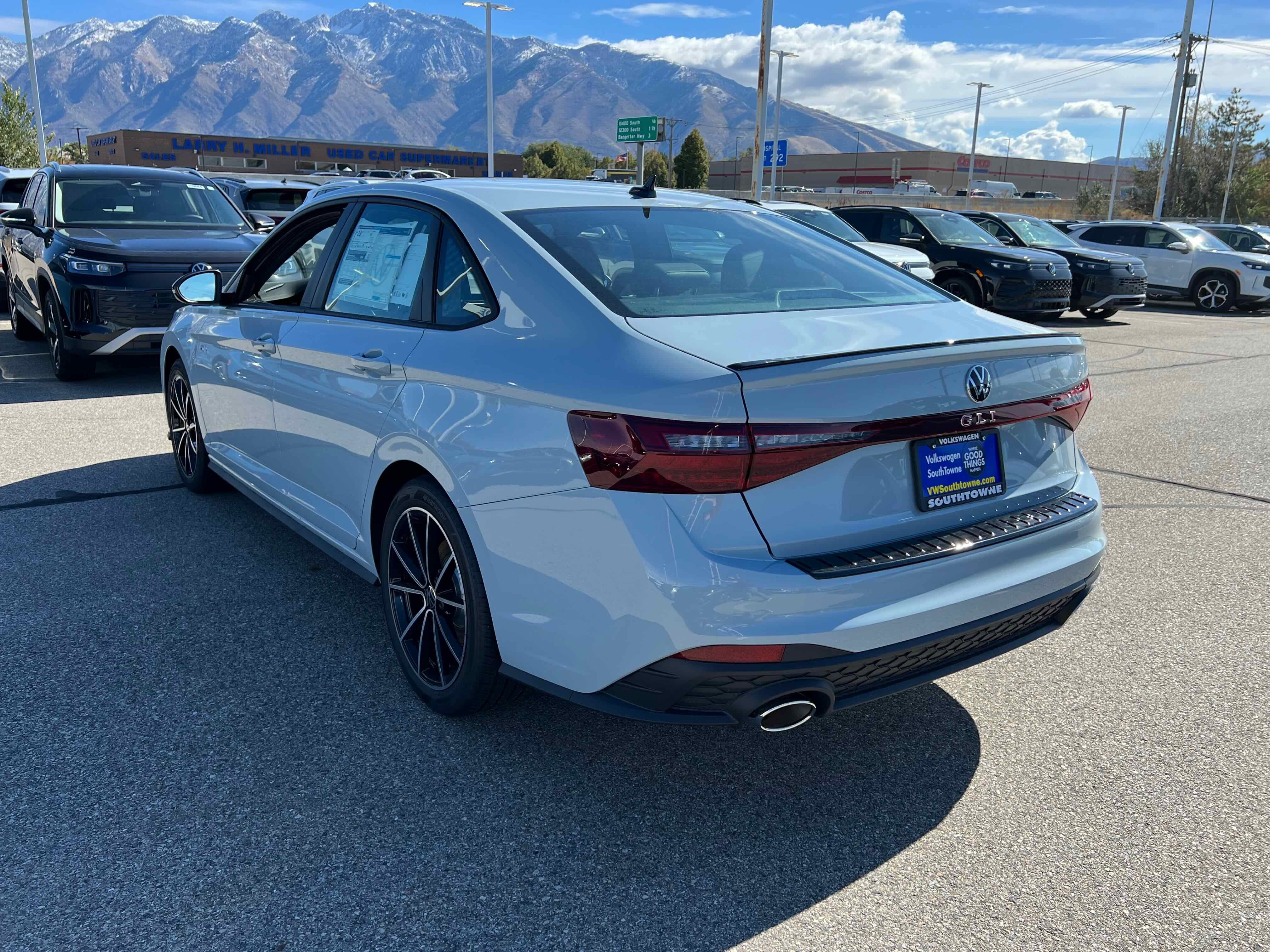 2026 Volkswagen Jetta GLI Autobahn