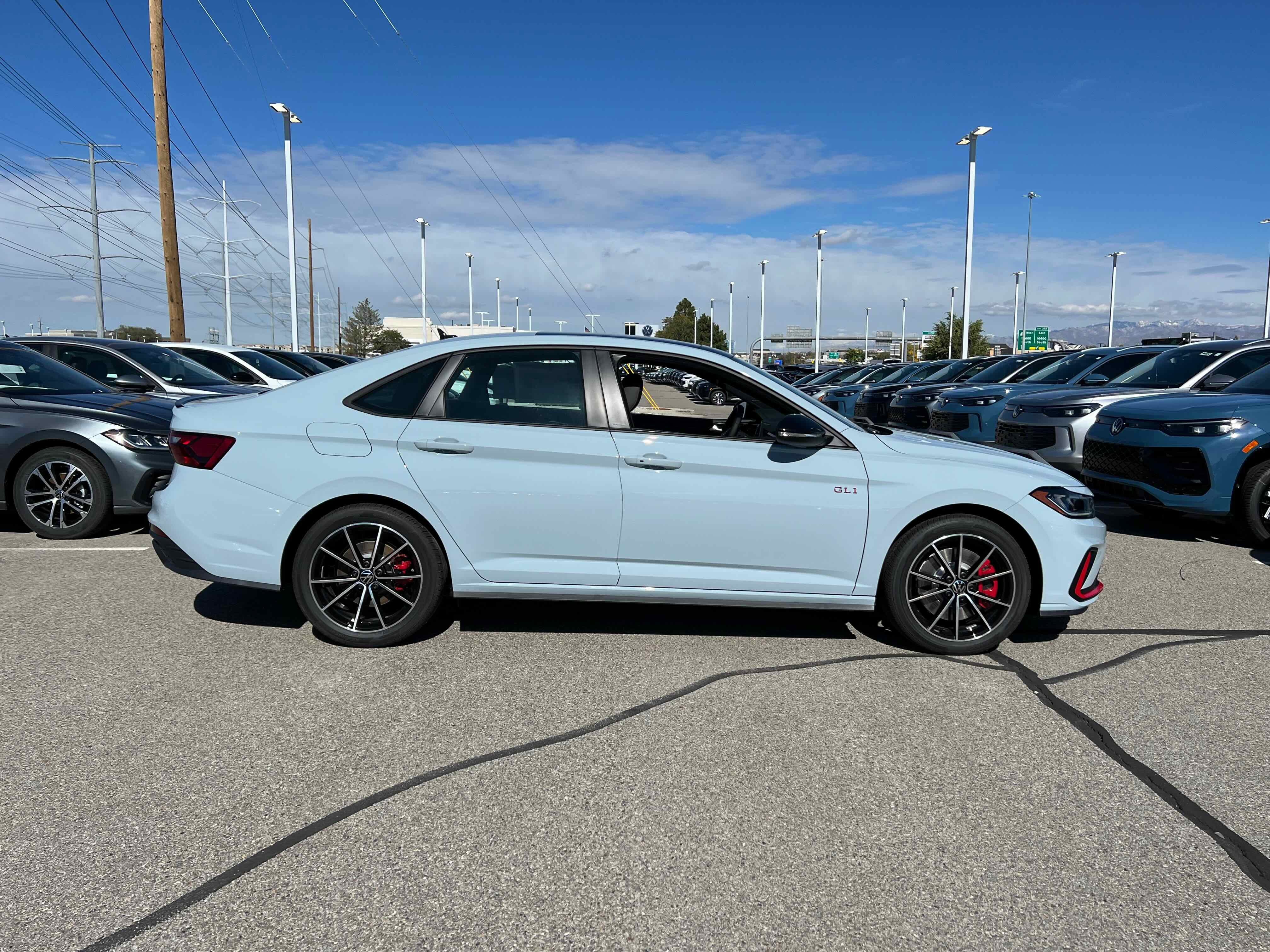 2026 Volkswagen Jetta GLI Autobahn