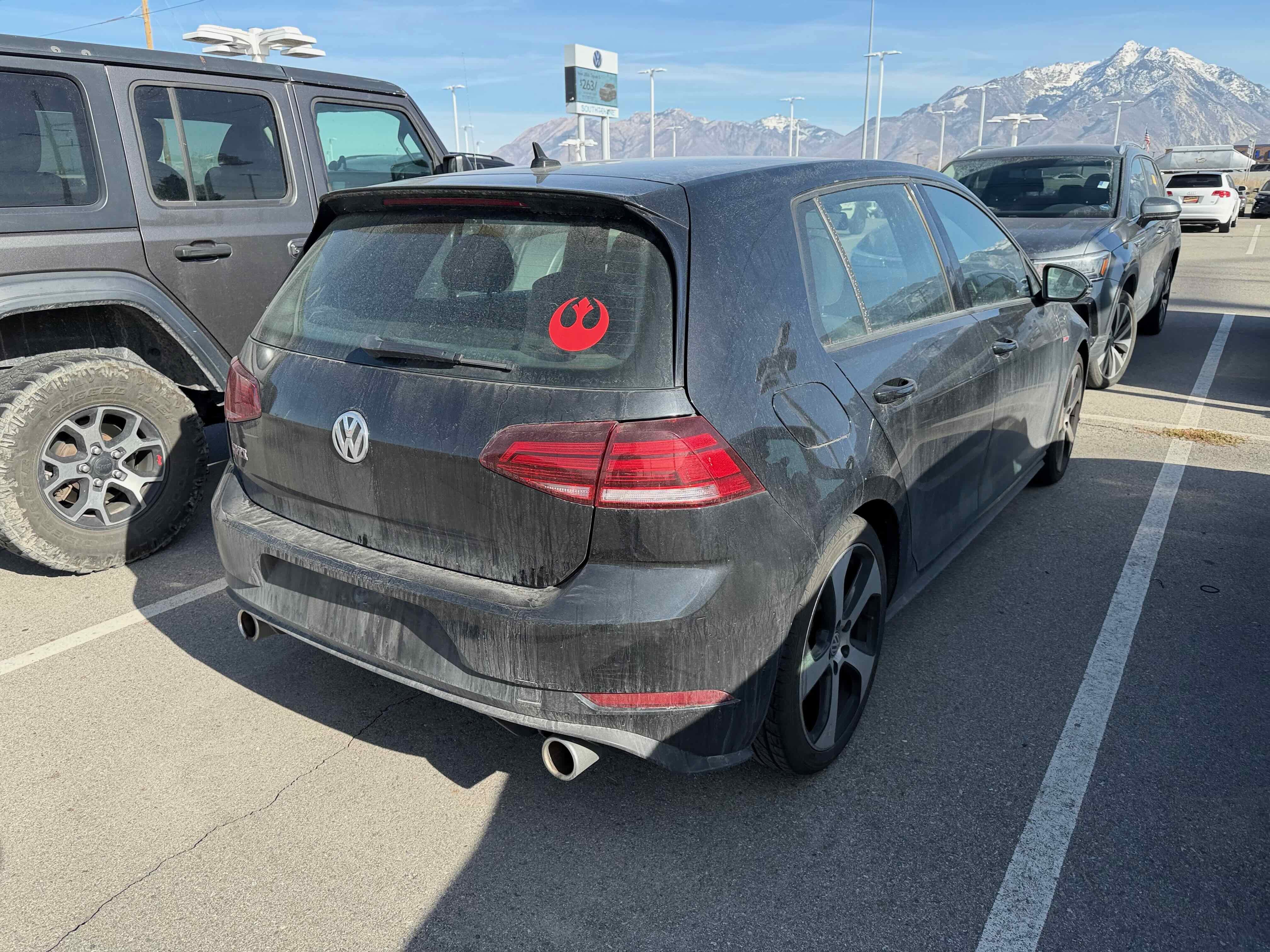2019 Volkswagen Golf GTI S