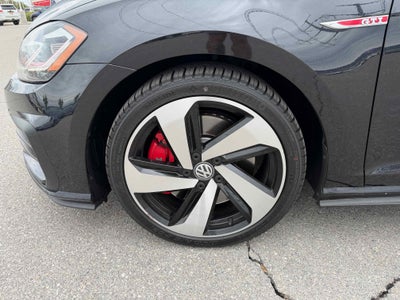 2020 Volkswagen Golf GTI SE