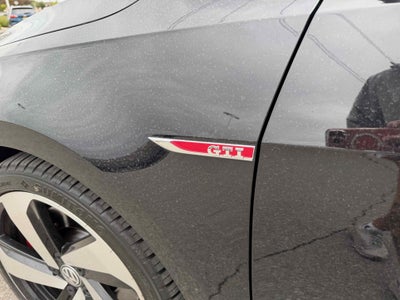2020 Volkswagen Golf GTI SE