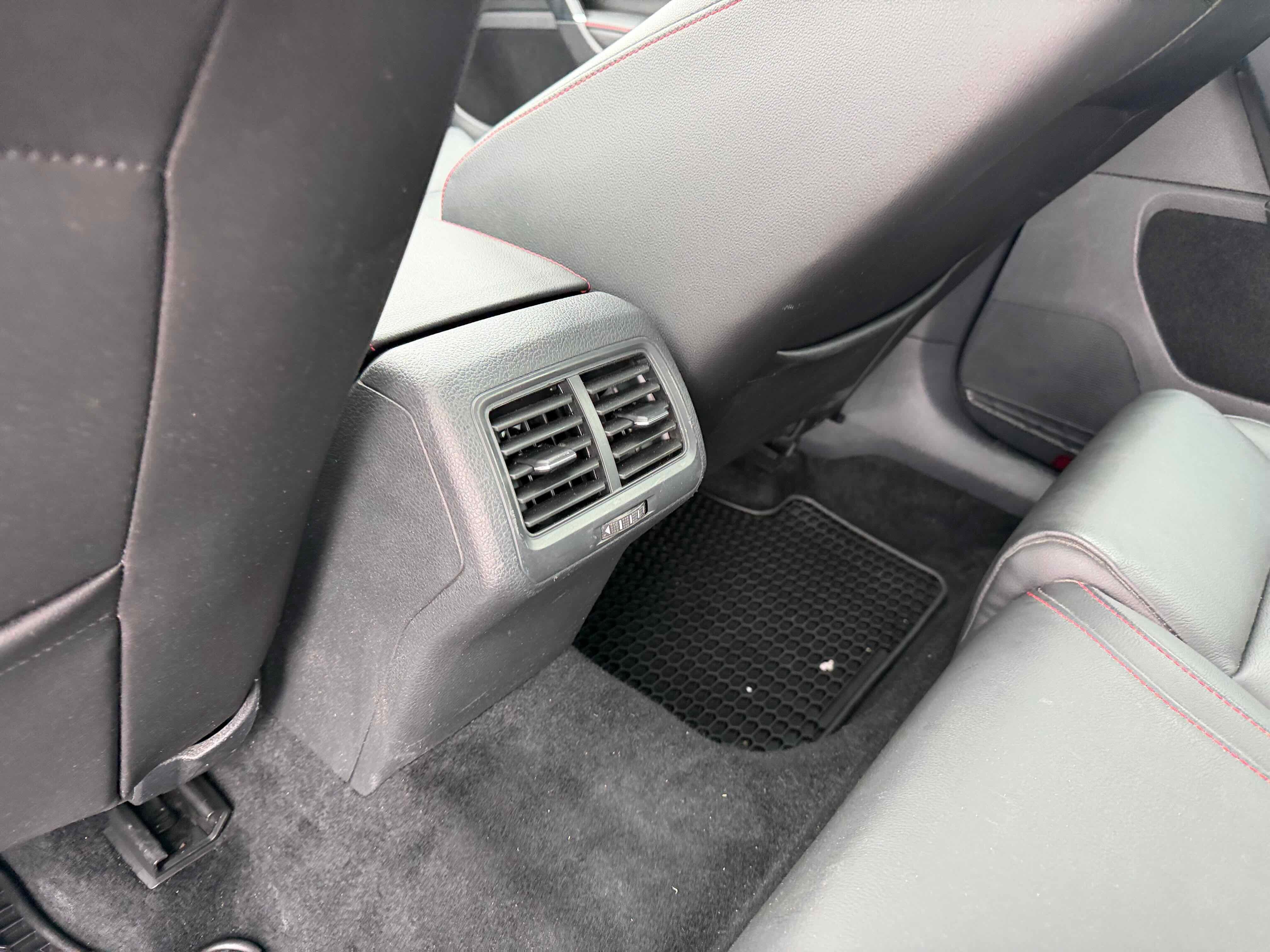 2020 Volkswagen Golf GTI SE