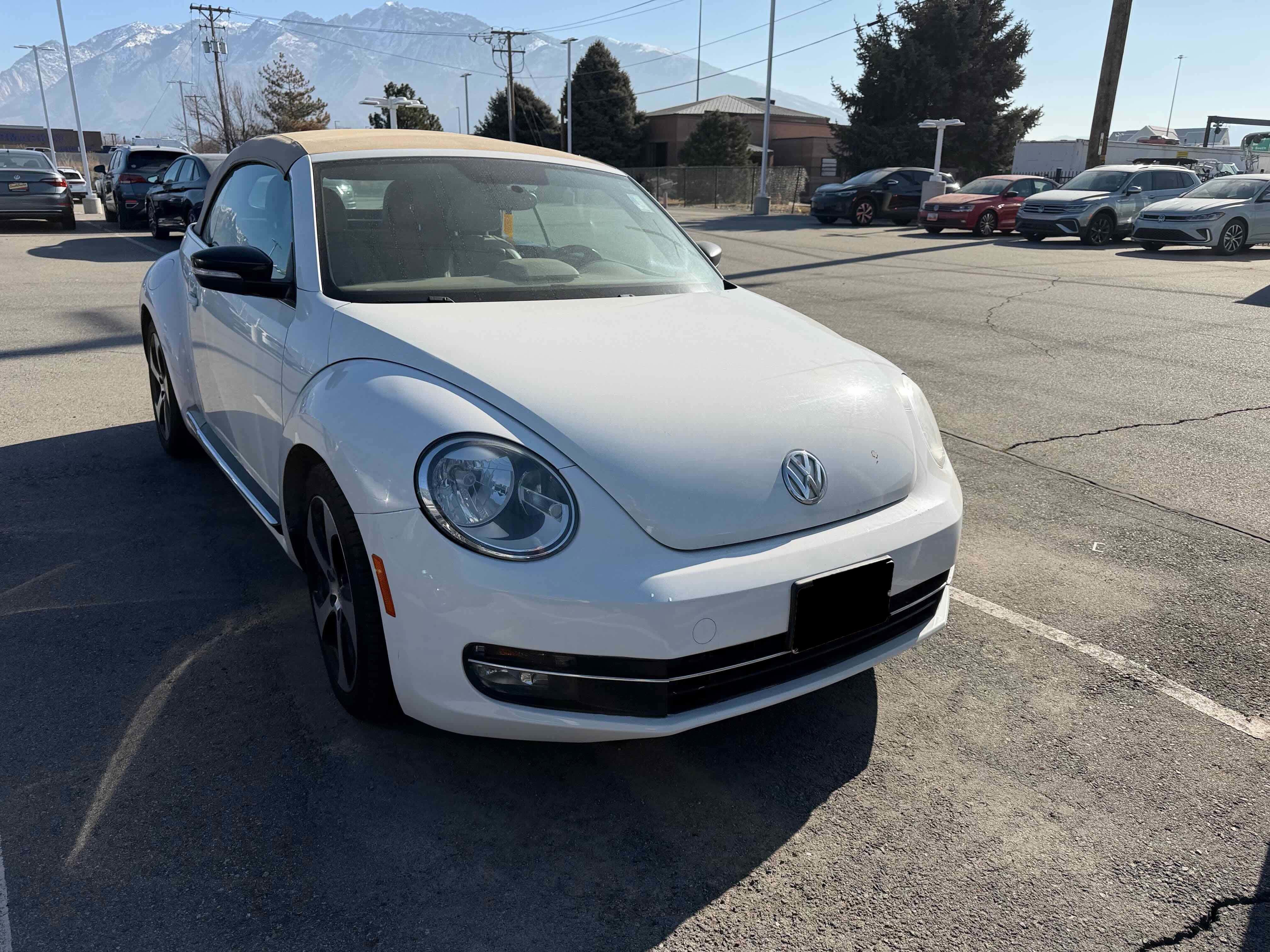 2013 Volkswagen Beetle Convertible 2.0 TSi