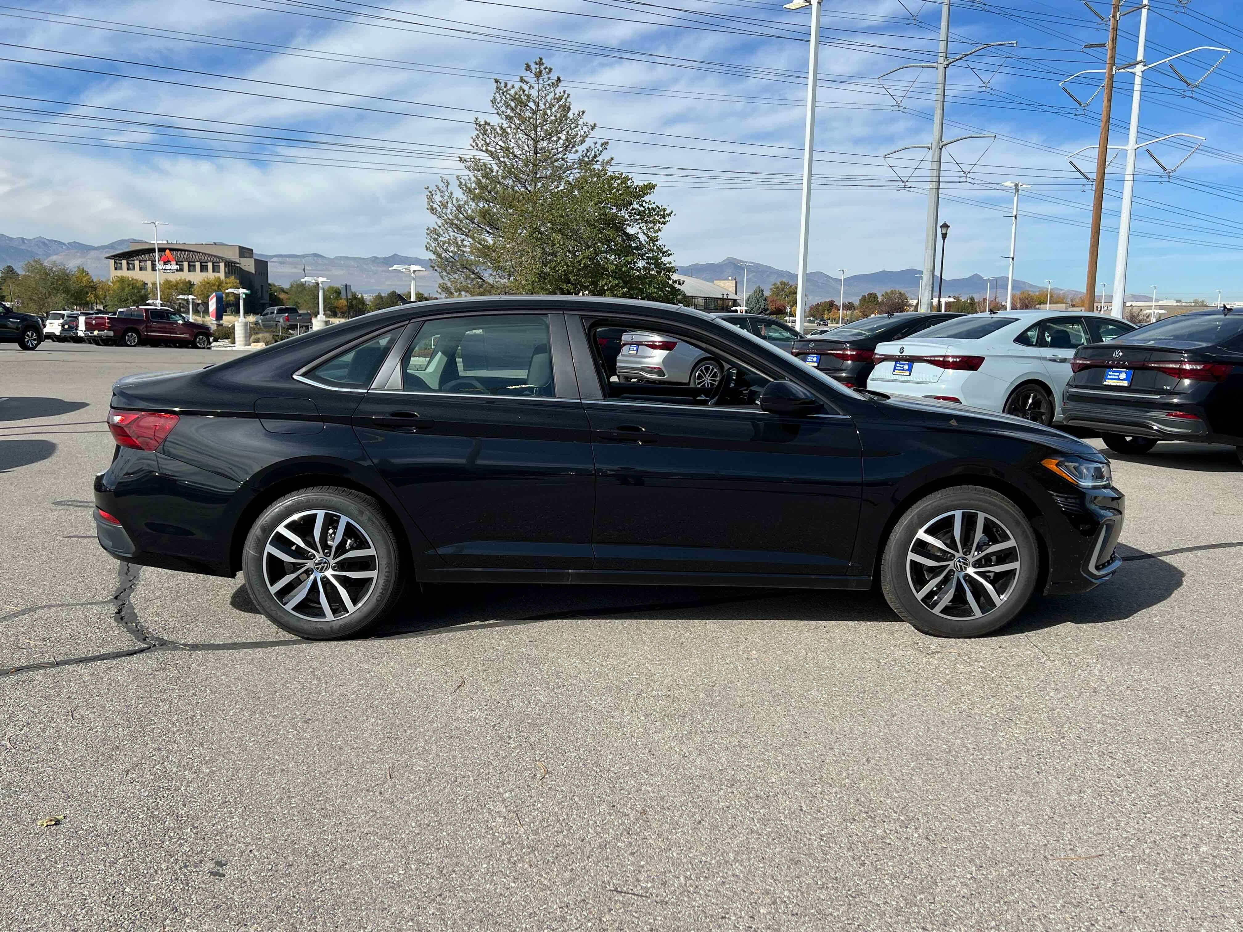 2026 Volkswagen Jetta SE