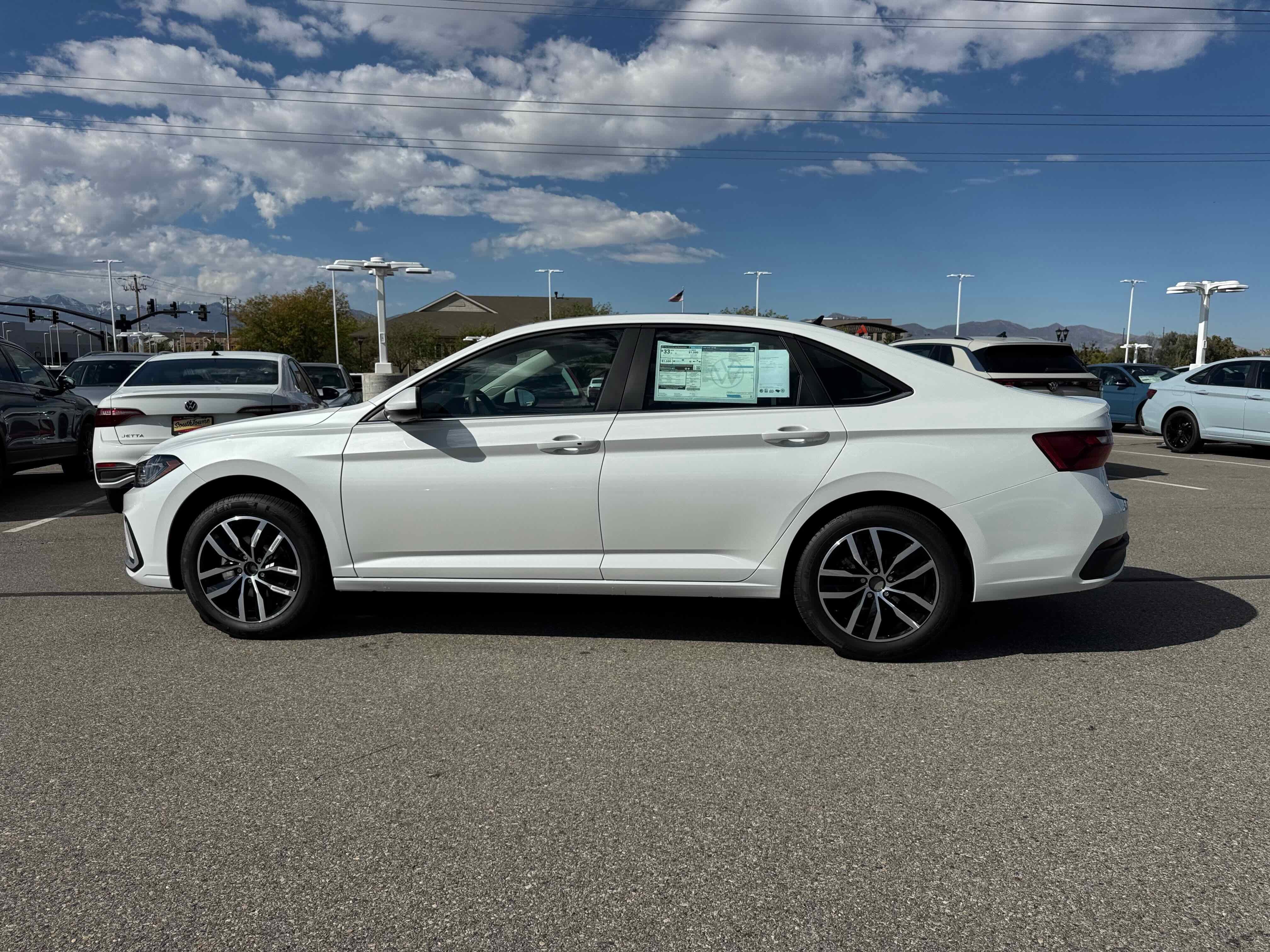 2026 Volkswagen Jetta SE