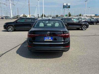 2025 Volkswagen Jetta SE