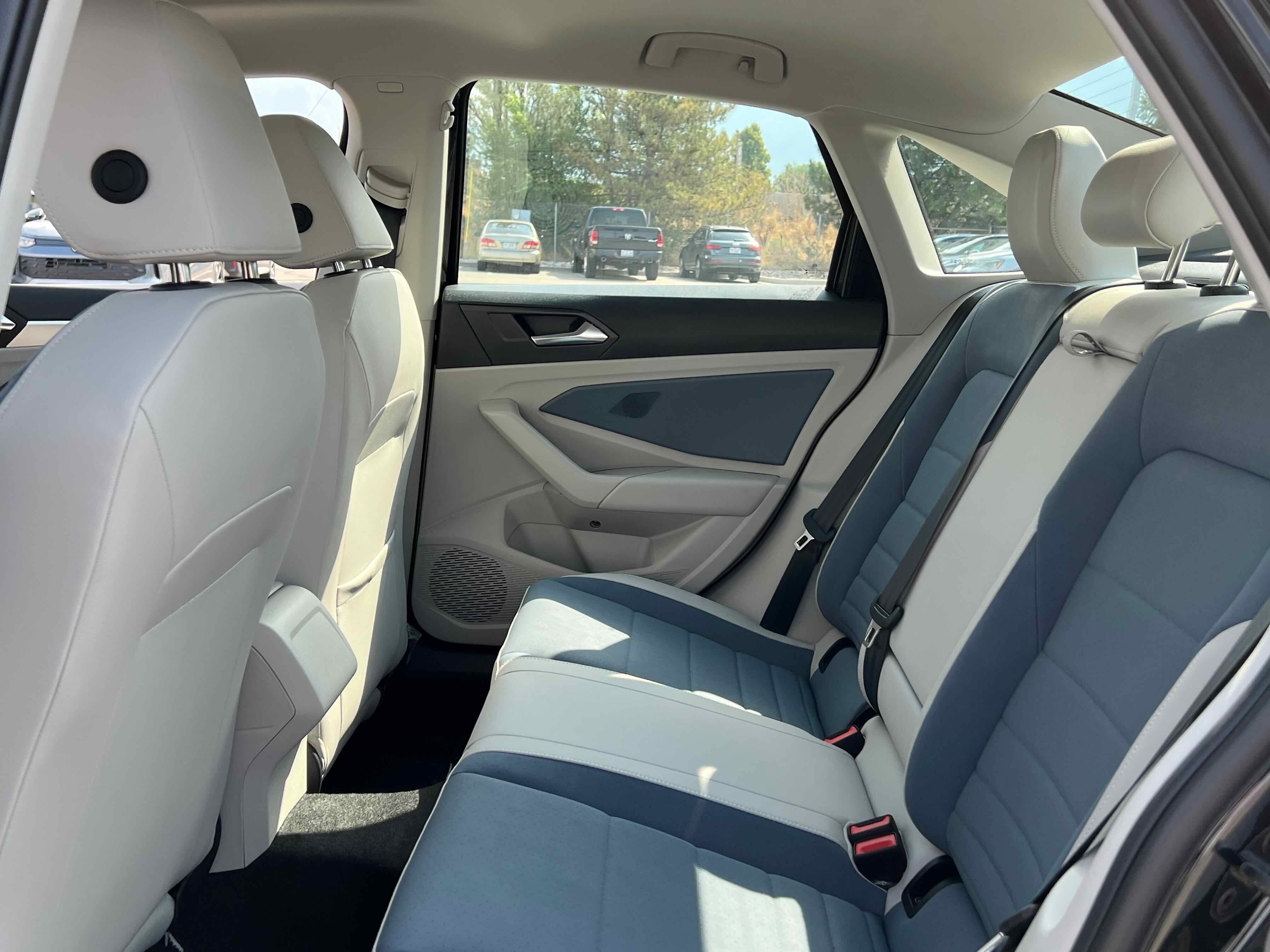 2025 Volkswagen Jetta SE