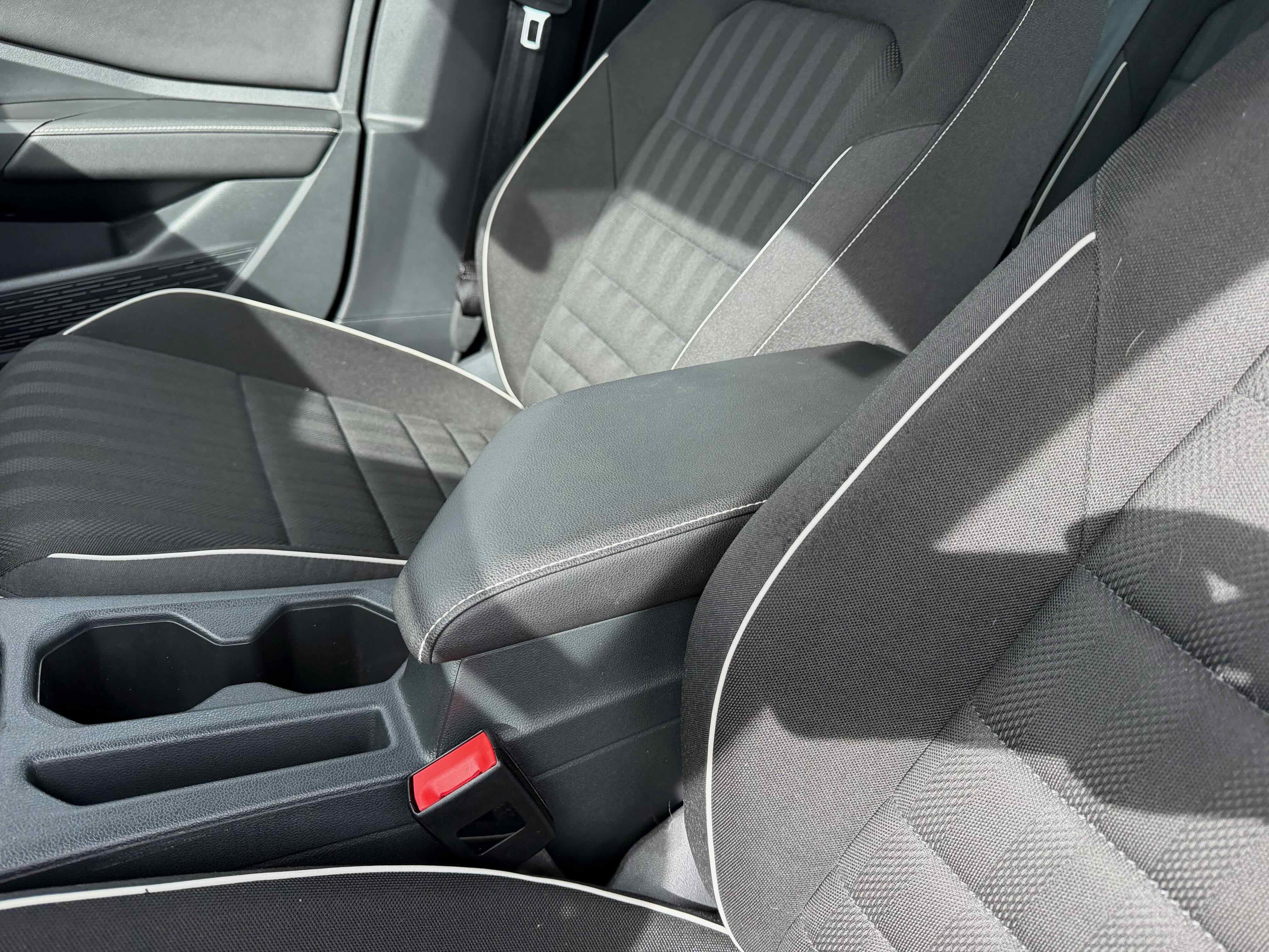 2024 Volkswagen Jetta Sport