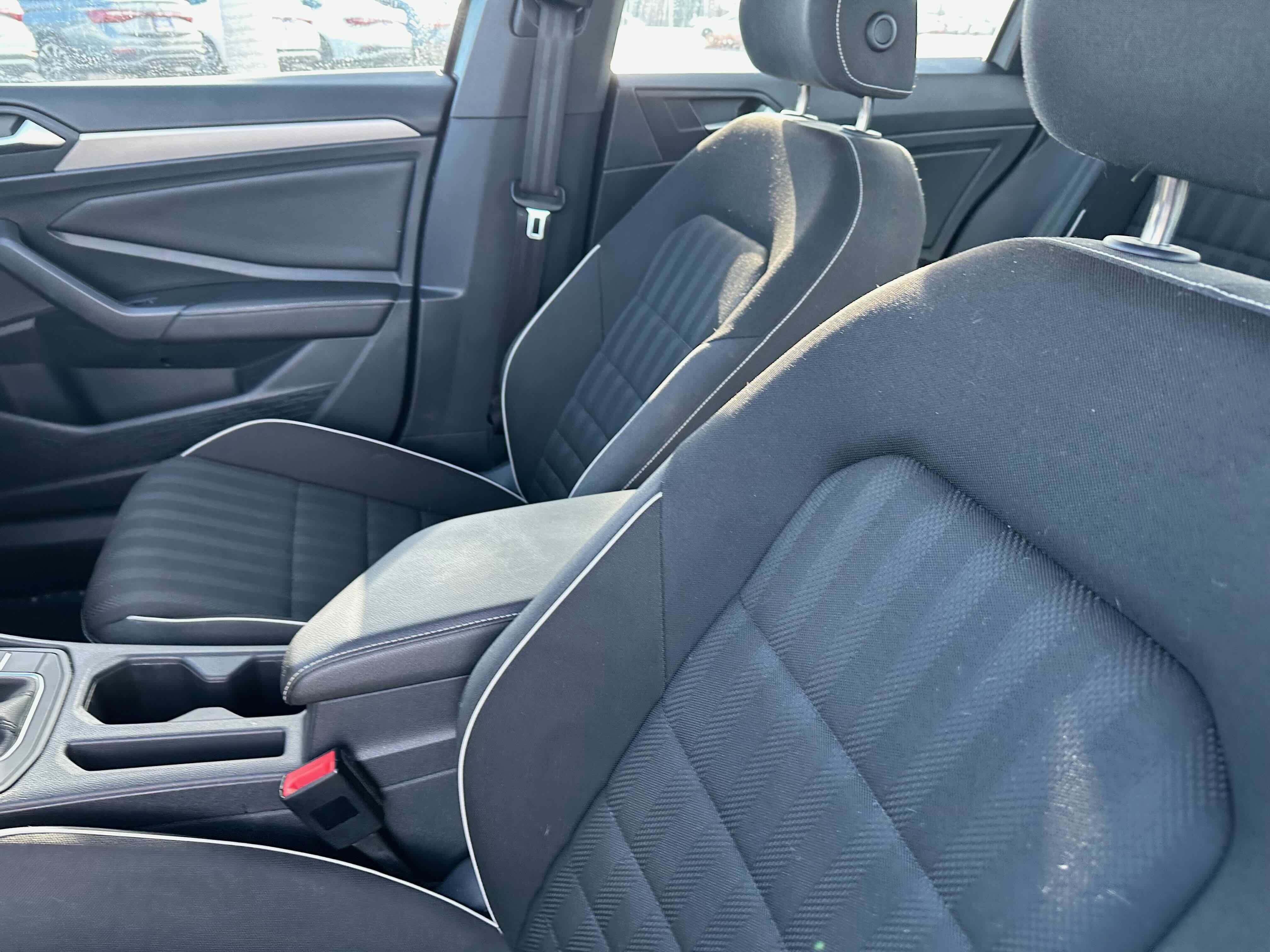 2023 Volkswagen Jetta Sport